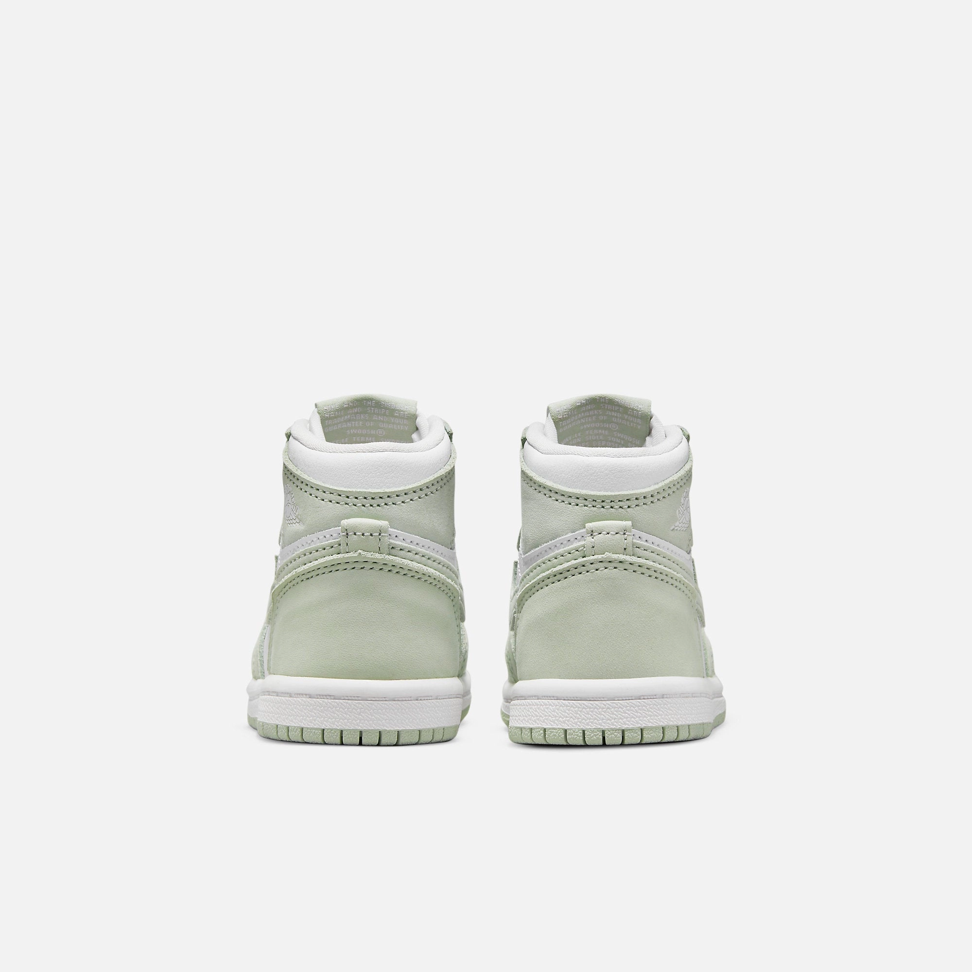 (TD) Air Jordan 1 Retro High OG 'Seafoam' (2021) CU0450-002 Air Jordan 1 Signature Look Sneakers