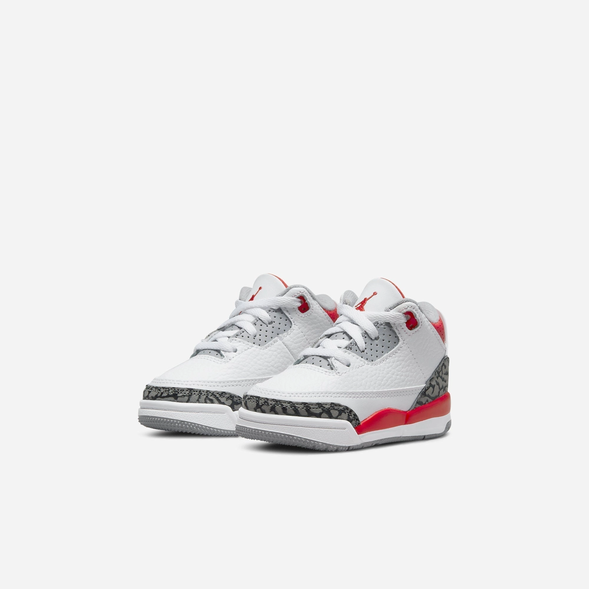 (TD) Air Jordan 3 Retro 'Fire Red' (2022) DN0968-160 Air Jordan 3 Retro Throwback Sneakers