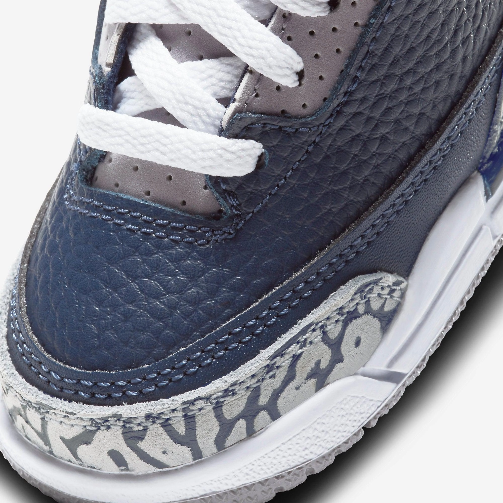 (TD) Air Jordan 3 Retro 'Georgetown Hoyas / Midnight Navy' (2021) 832033-401 Air Jordan 3 Retro Throwback Sneakers