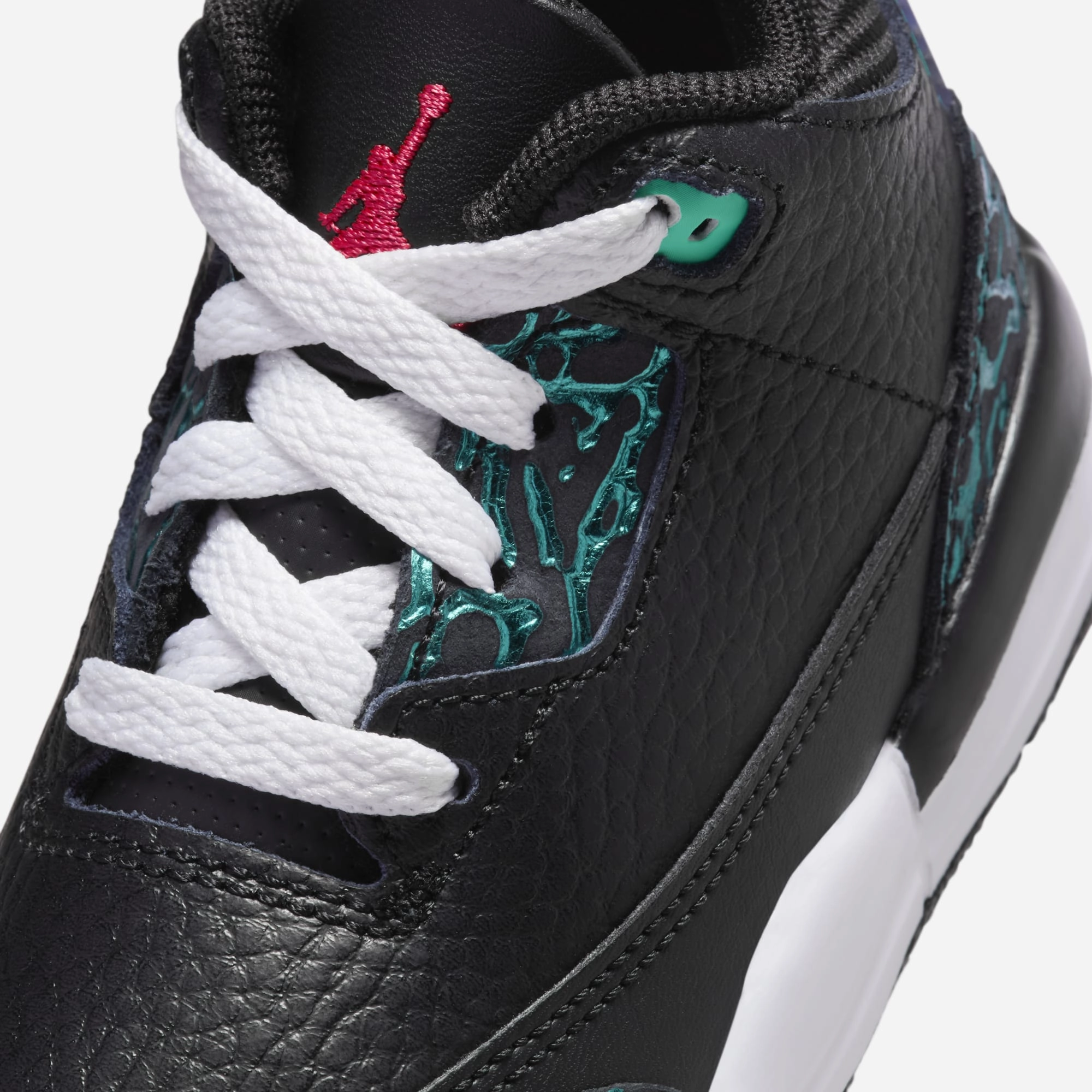 (TD) Air Jordan 3 Retro 'Moto' (2024) FV5439-001 Air Jordan 3 Retro Throwback Sneakers