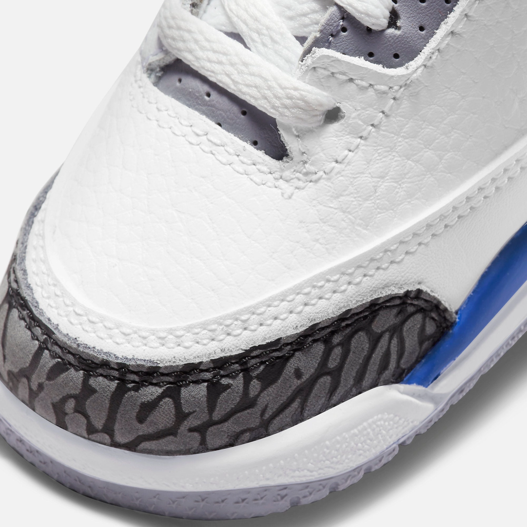 (TD) Air Jordan 3 Retro 'Racer Blue' (2021) 832033-145 Air Jordan 3 Retro Throwback Sneakers