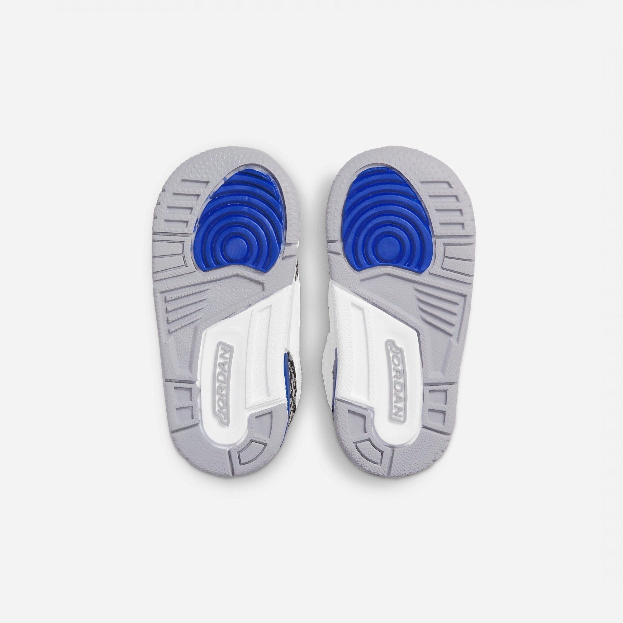 (TD) Air Jordan 3 Retro 'Racer Blue' (2021) 832033-145 Air Jordan 3 Retro Throwback Sneakers