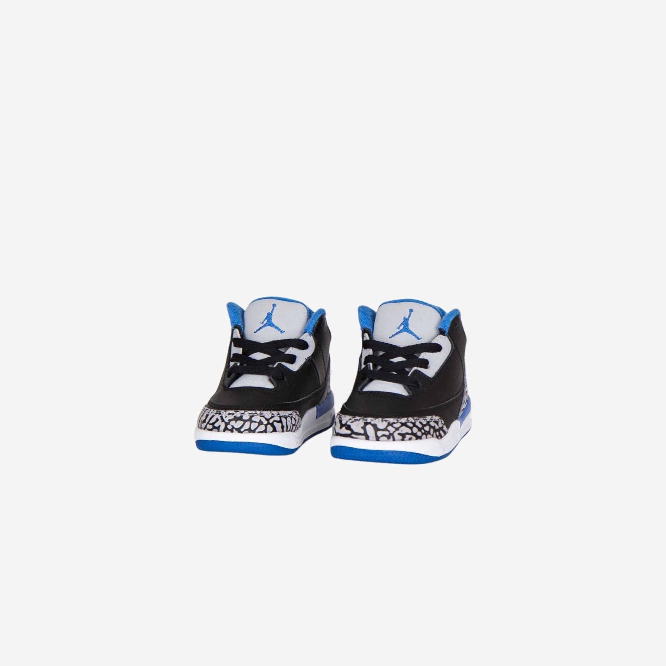 (TD) Air Jordan 3 Retro 'Sport Blue' (2014) 832033-007 Air Jordan 3 Retro Throwback Sneakers