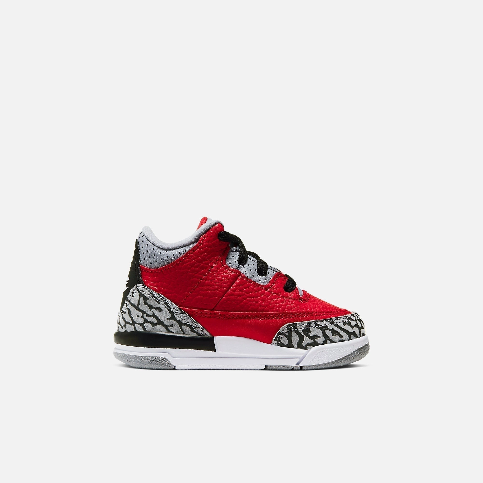 (TD) Air Jordan 3 Retro SE 'Red Cement' (Nike Air) (2020) CQ0489-600 (2020) CQ0489-600 Air Jordan 3 Retro Throwback Sneakers