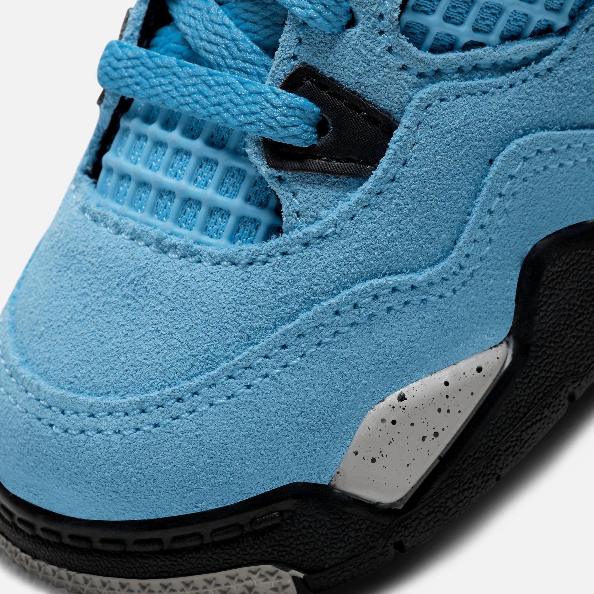 (TD) Air Jordan 4 Retro 'UNC University Blue' (2021) BQ7670-400 Air Jordan 4 Visible Air Unit Sneakers