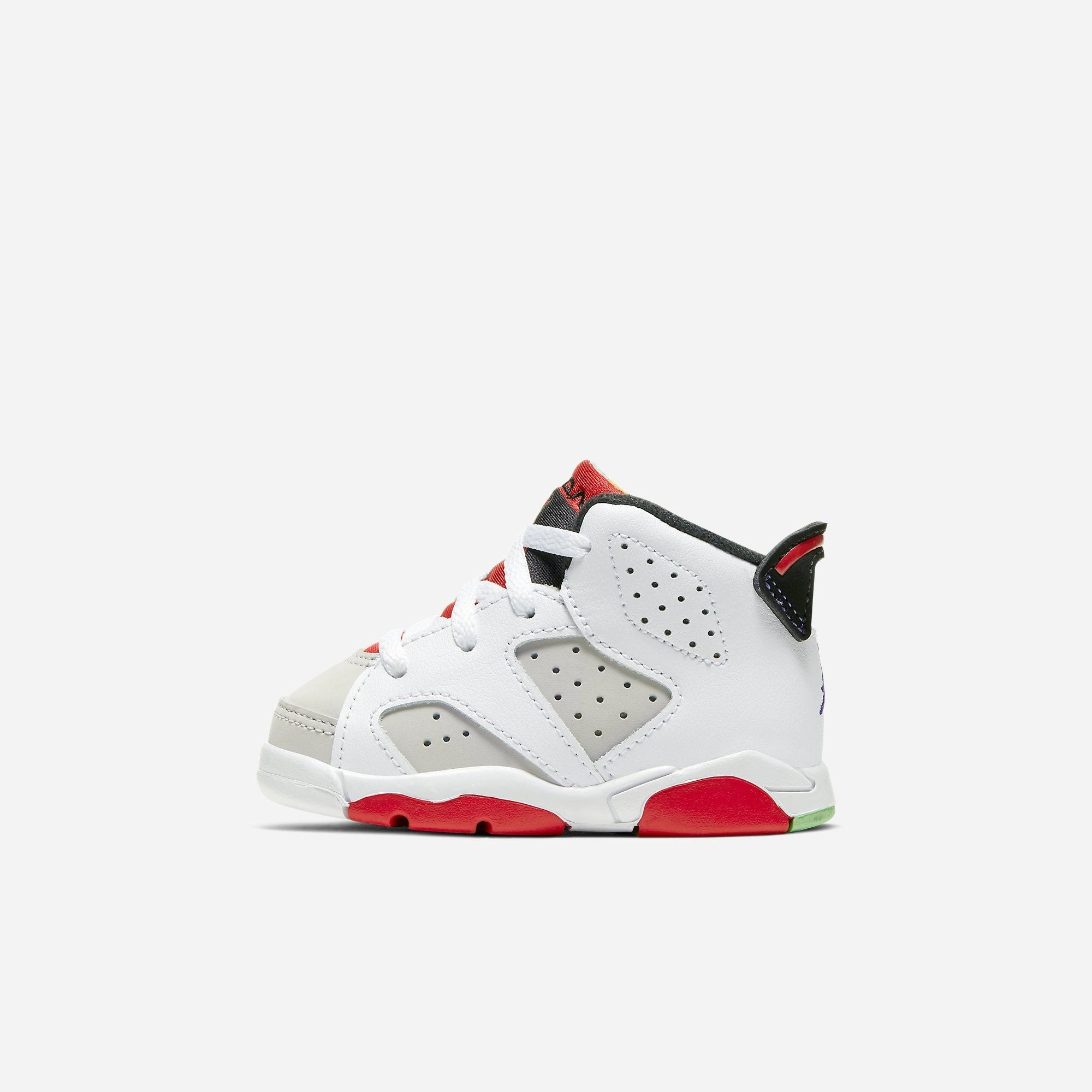 (TD) Air Jordan 6 Retro 'Hare' (2020) 384667-062 Air Jordan 6 high-top shoes for hoop fans