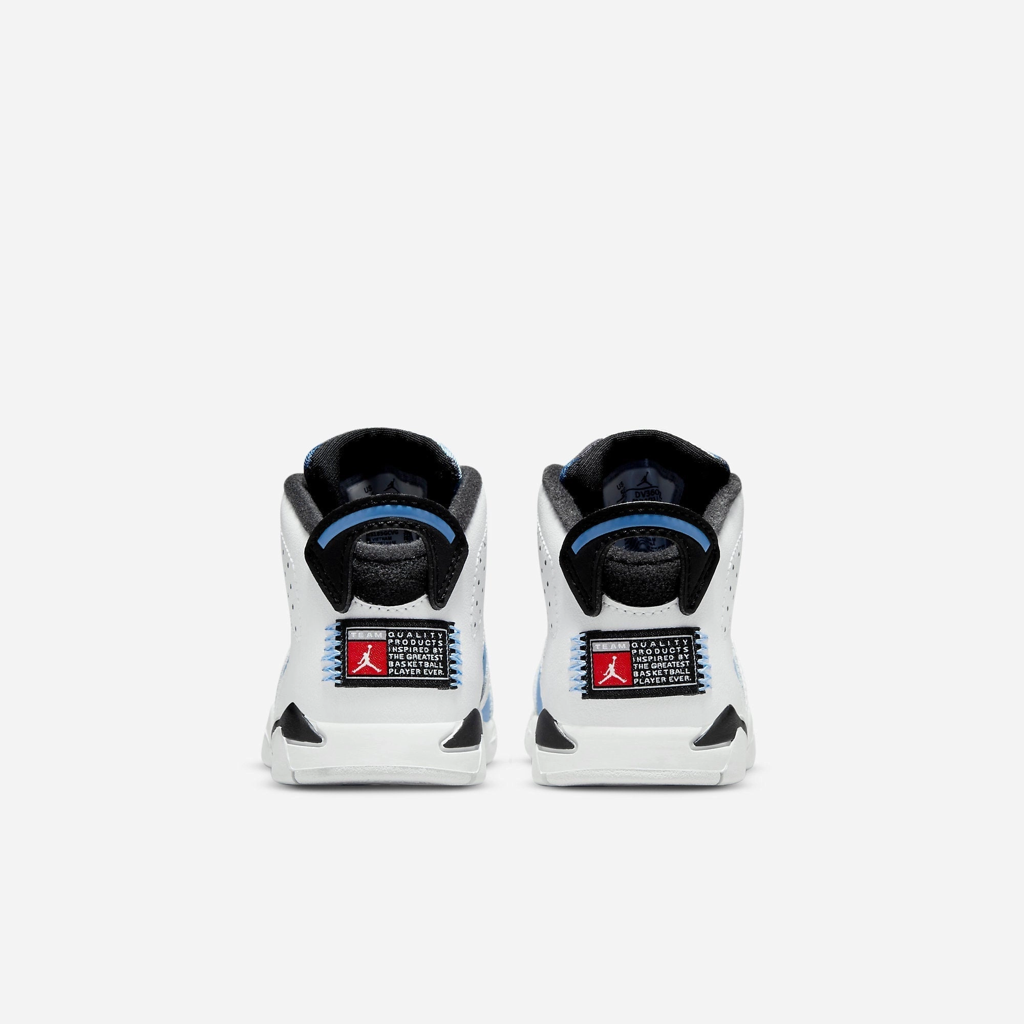 (TD) Air Jordan 6 Retro 'White / UNC University Blue' (2022) DV3606-410 Air Jordan 6 Classic High-Top Sneakers