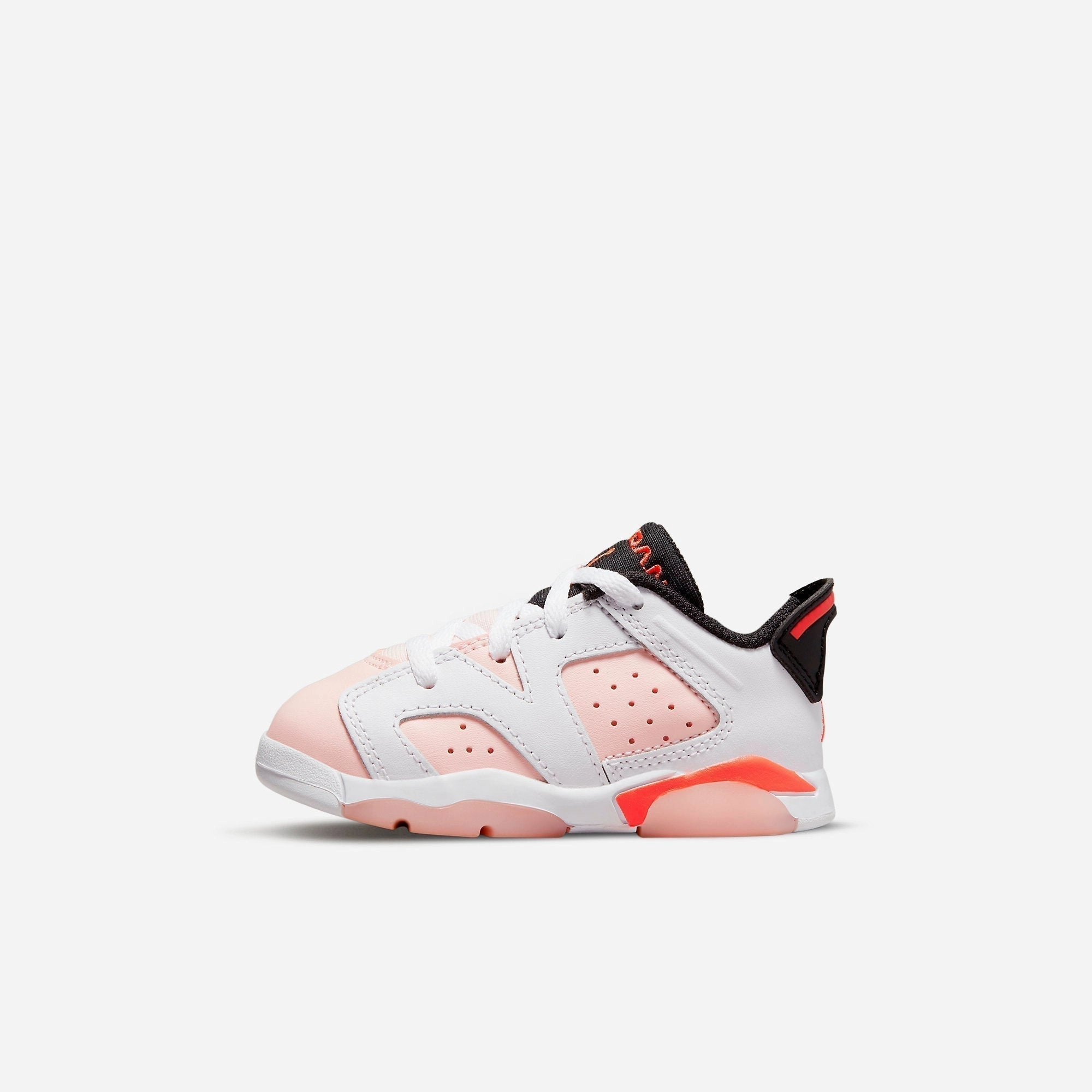 (TD) Air Jordan 6 Retro Low 'Atmosphere' (2022) DV3529-102 Air Jordan 6 high-top shoes for hoop fans