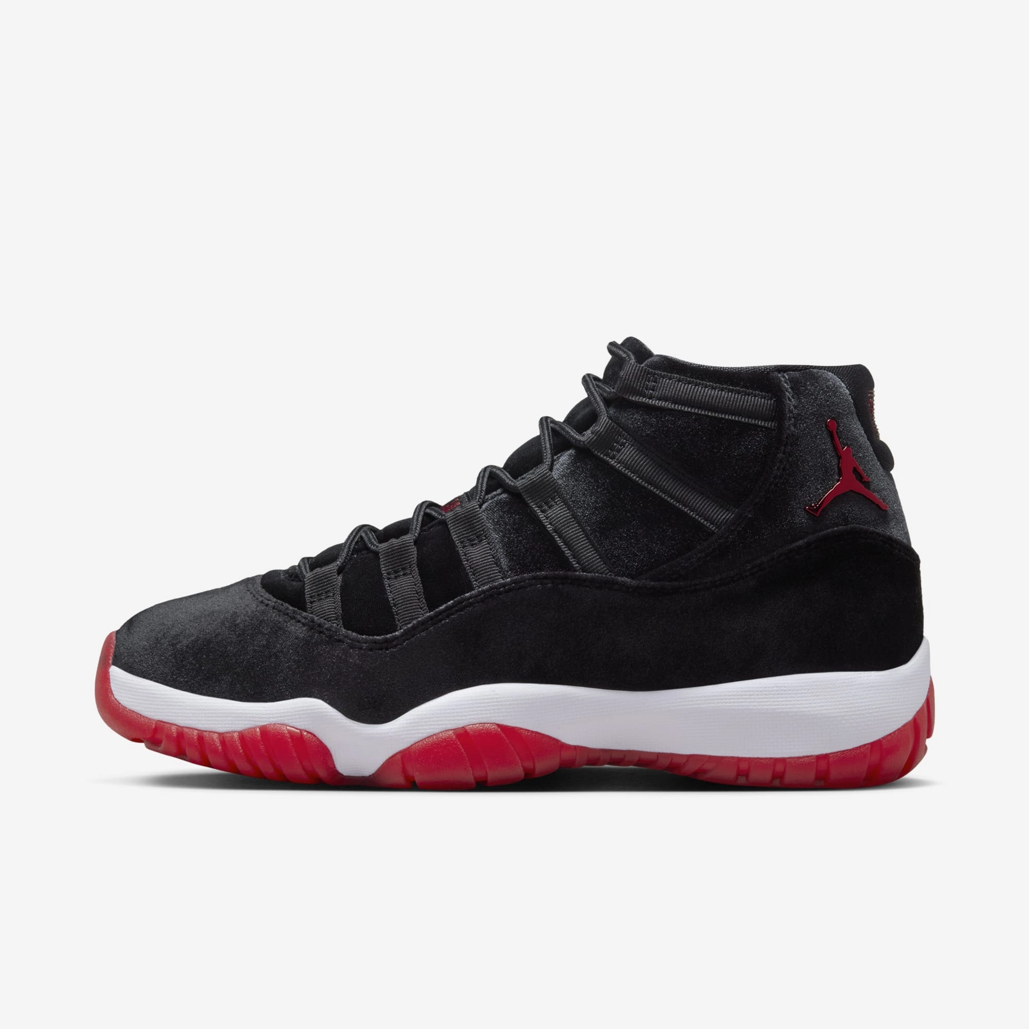 (Women's) Air Jordan 11 Retro 'Bred Velvet' (2024) DB5457-061 Air Jordan 11 basketball shoes with patent look