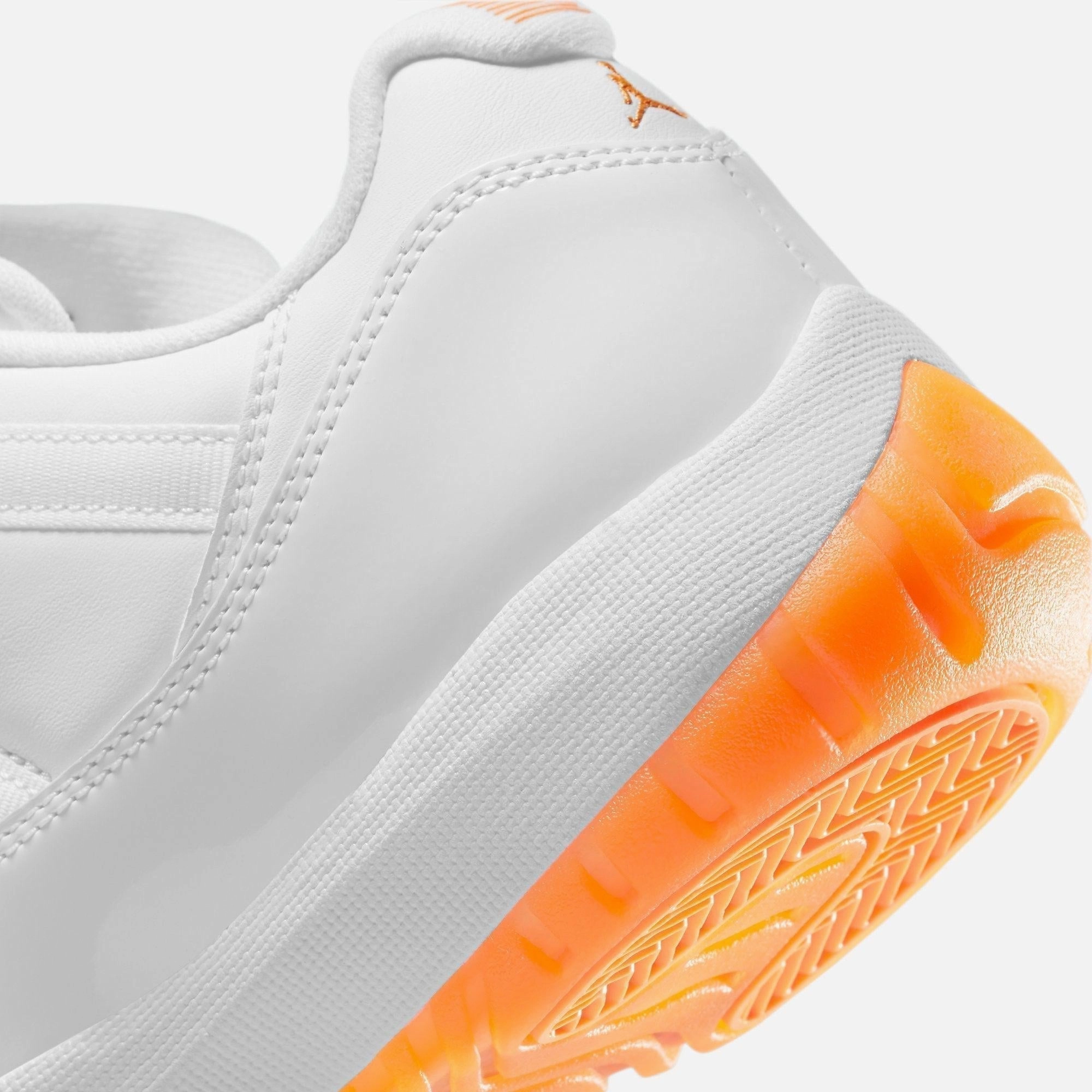 (Women's) Air Jordan 11 Retro Low 'Bright Citrus' (2021) AH7860-139 Air Jordan 11 Patent Basketball Shoes