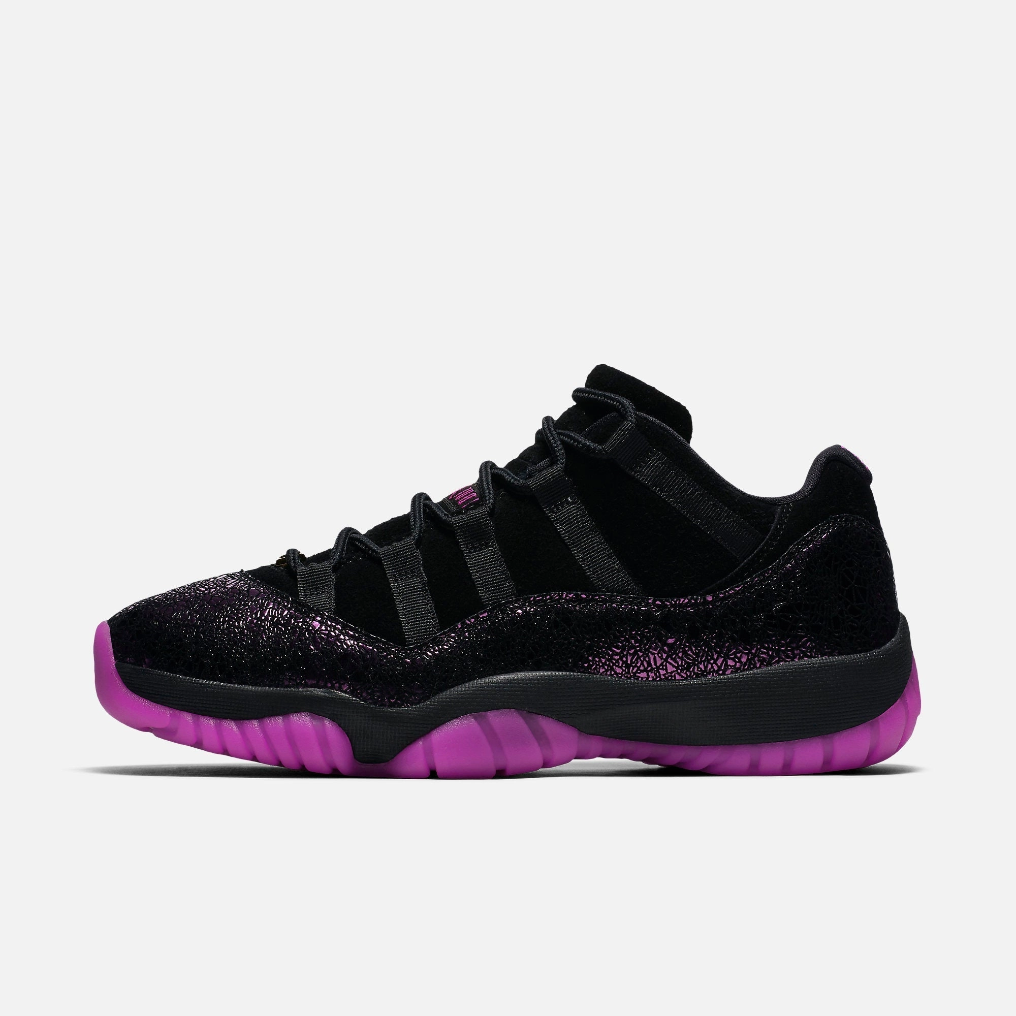 (Women's) Air Jordan 11 Retro Low Think 16 'Rook To Queen' (2018) AR5149-005 Air Jordan 11 basketball shoes with patent look