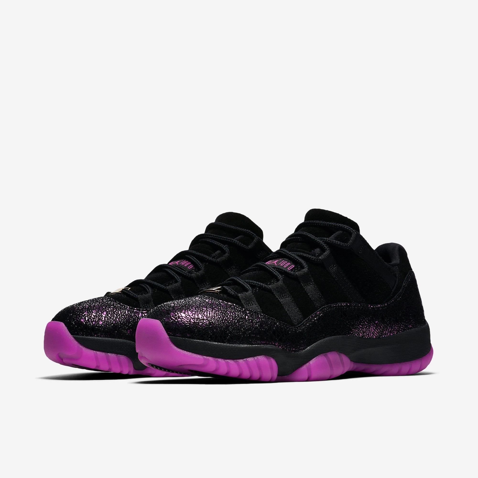 (Women's) Air Jordan 11 Retro Low Think 16 'Rook To Queen' (2018) AR5149-005 Air Jordan 11 Patent Basketball Shoes