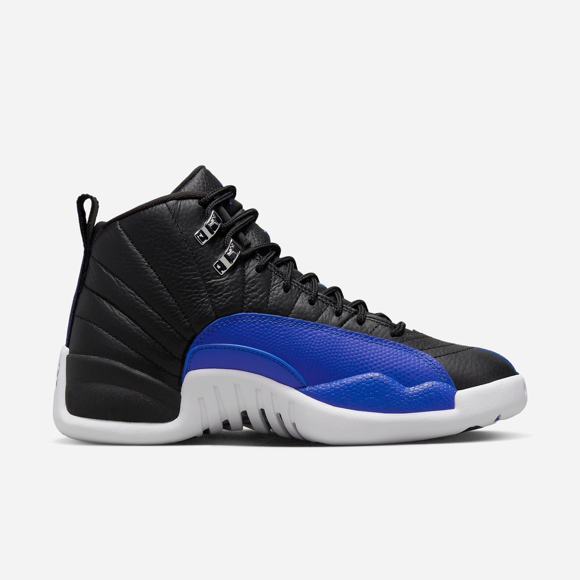 (Women's) Air Jordan 12 Retro 'Hyper Royal' (2022) AO6068-004 Air Jordan 12 Game-Ready Sneakers