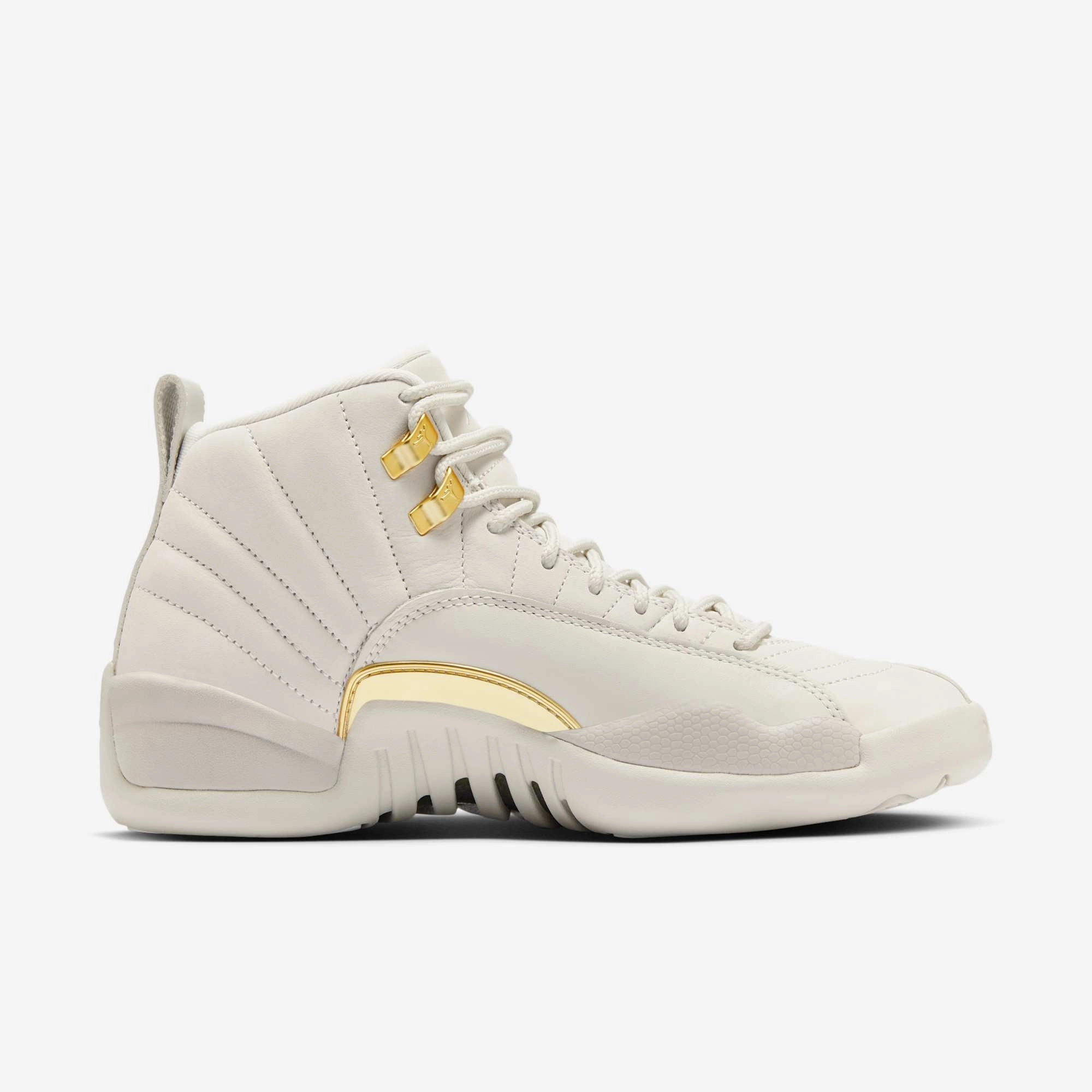 (Women's) Air Jordan 12 Retro 'Phantom' (2024) FD9101-007 Air Jordan 12 Game-Ready Sneakers