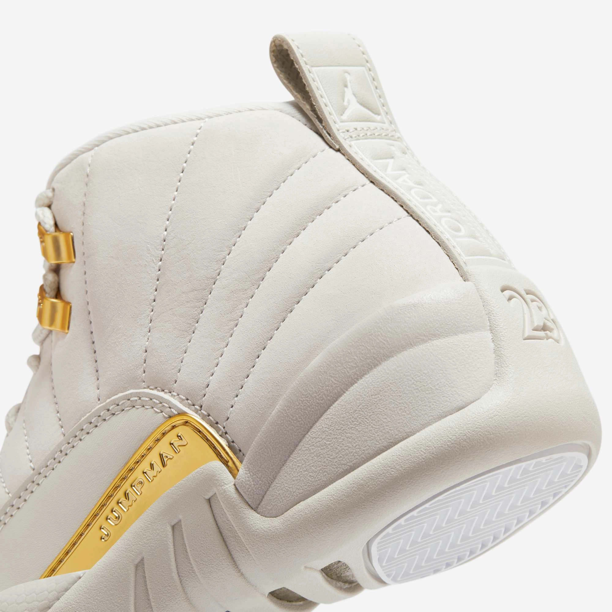 (Women's) Air Jordan 12 Retro 'Phantom' (2024) FD9101-007 Air Jordan 12 Game-Ready Sneakers