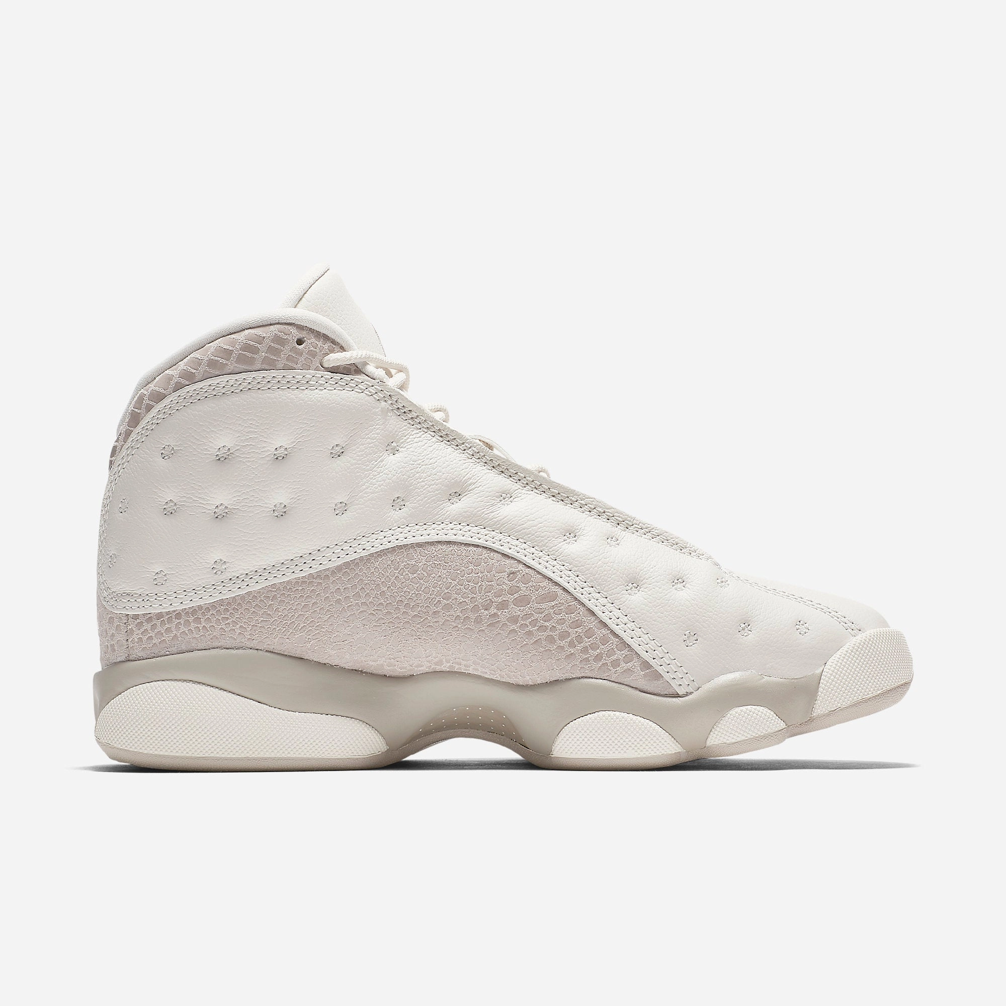(Women's) Air Jordan 13 Retro 'Phantom' (2018) AQ1757-004 Air Jordan 13 Bold Sole Basketball Shoes