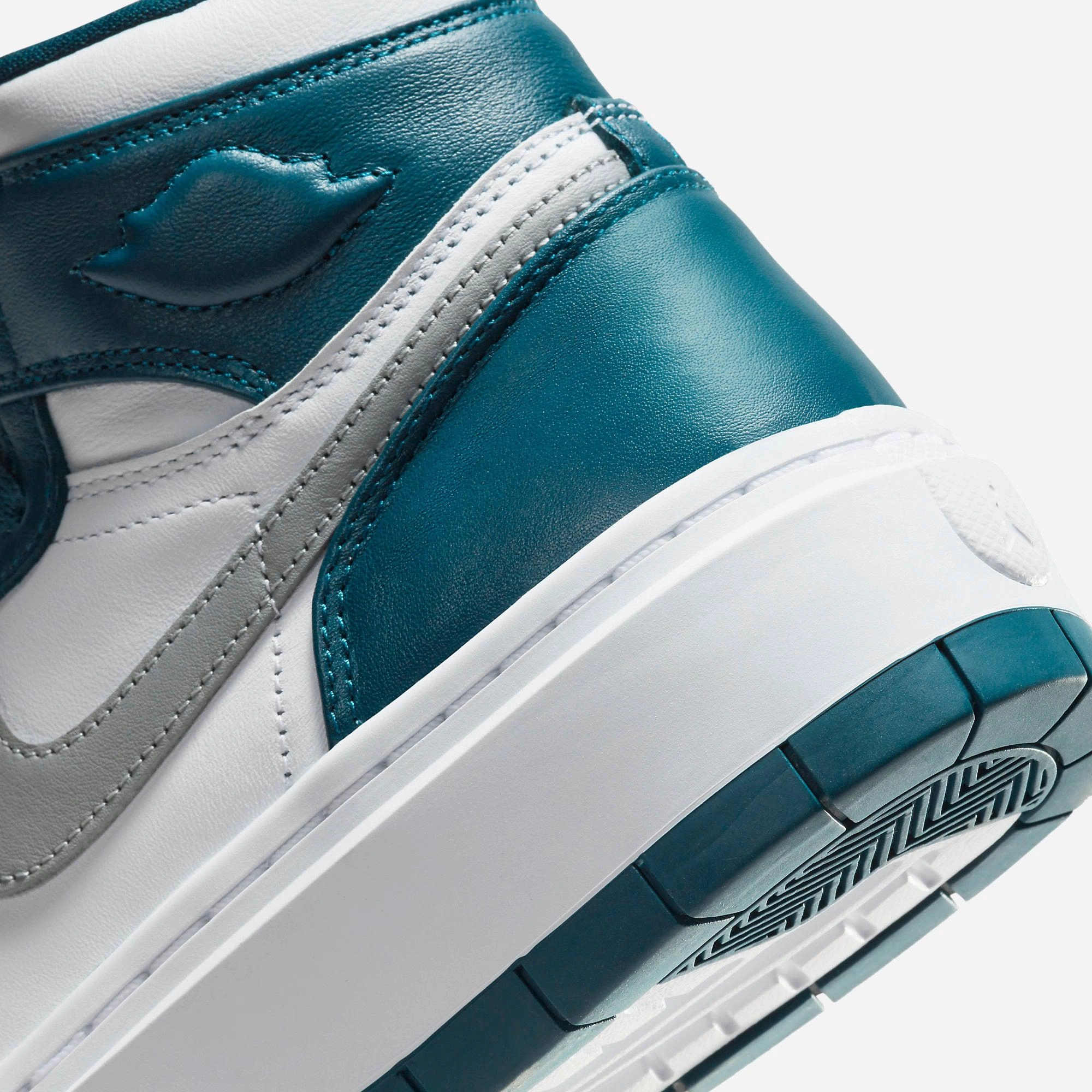 (Women's) Air Jordan 1 Elevate High 'French Blue' () DN3253-401 Air Jordan 1 Original Colorway Shoes