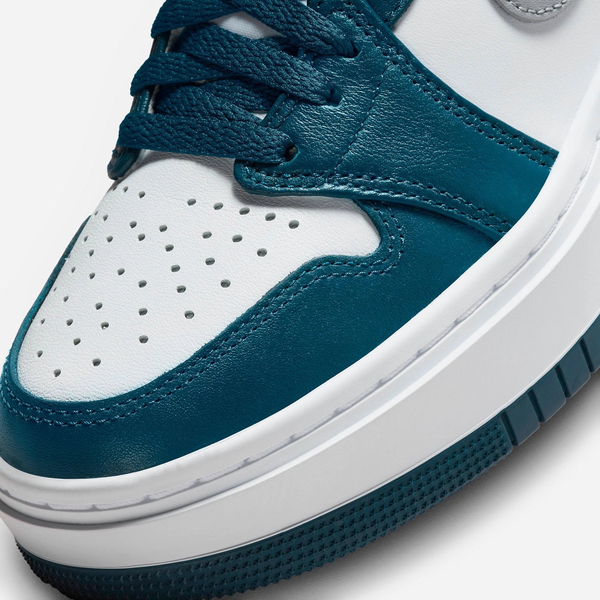 (Women's) Air Jordan 1 Elevate High 'French Blue' () DN3253-401 Air Jordan 1 Original Colorway Shoes