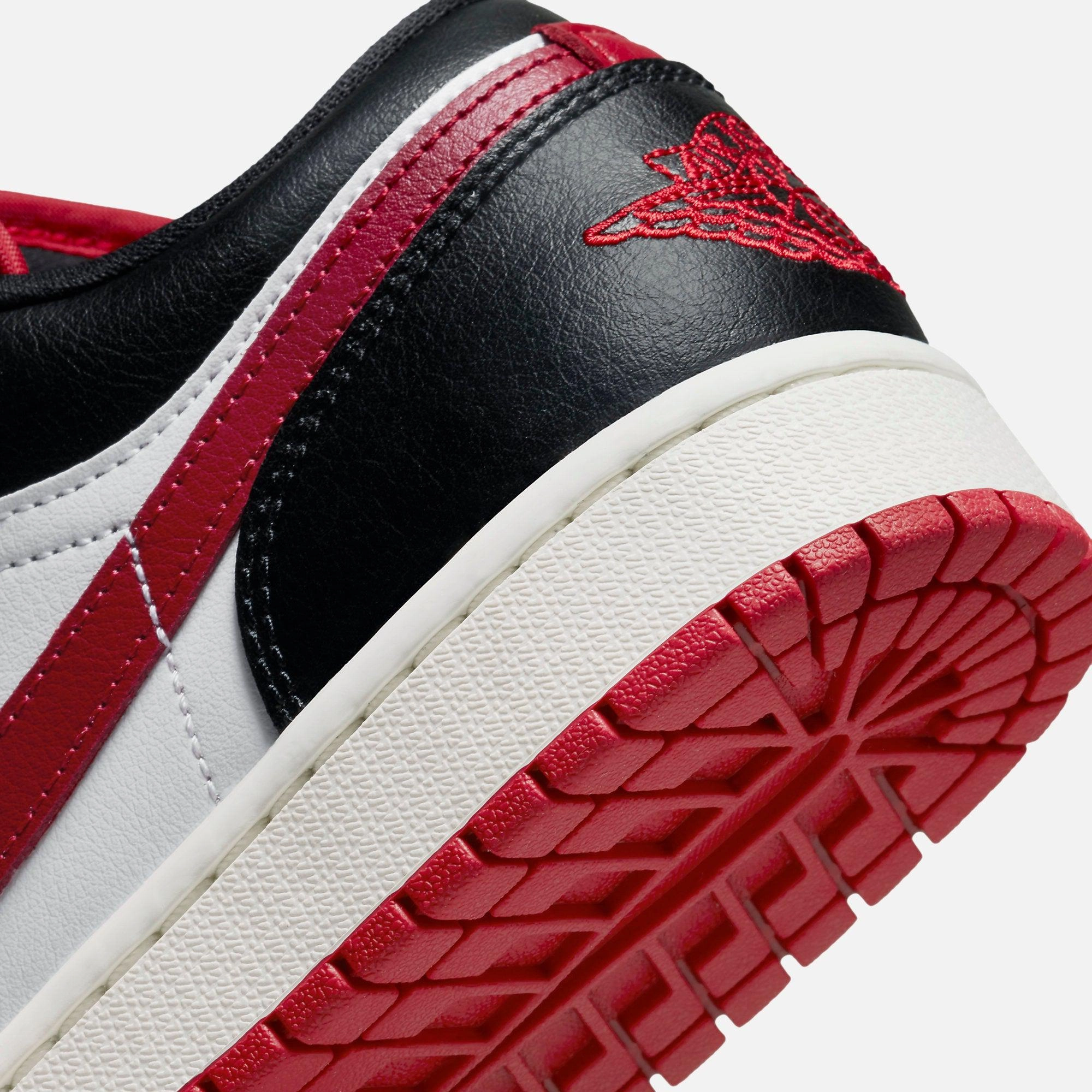 (Women's) Air Jordan 1 Low 'Reverse Black Toe' (2022) DC0774-160 Air Jordan 1 Original Colorway Shoes