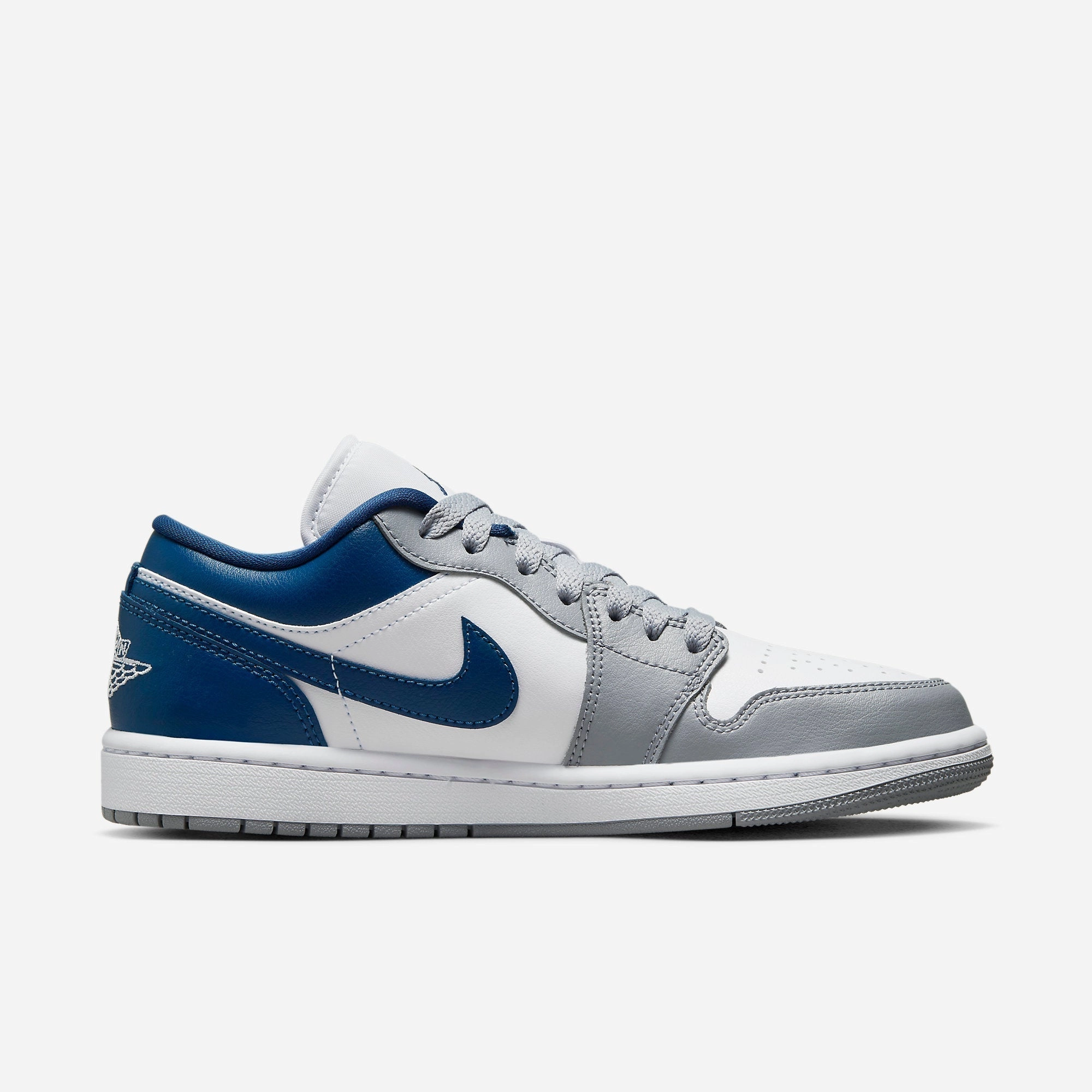 (Women's) Air Jordan 1 Low 'Stealth / French Blue' (2022) DC0774-042 Air Jordan 1 Original Colorway Shoes