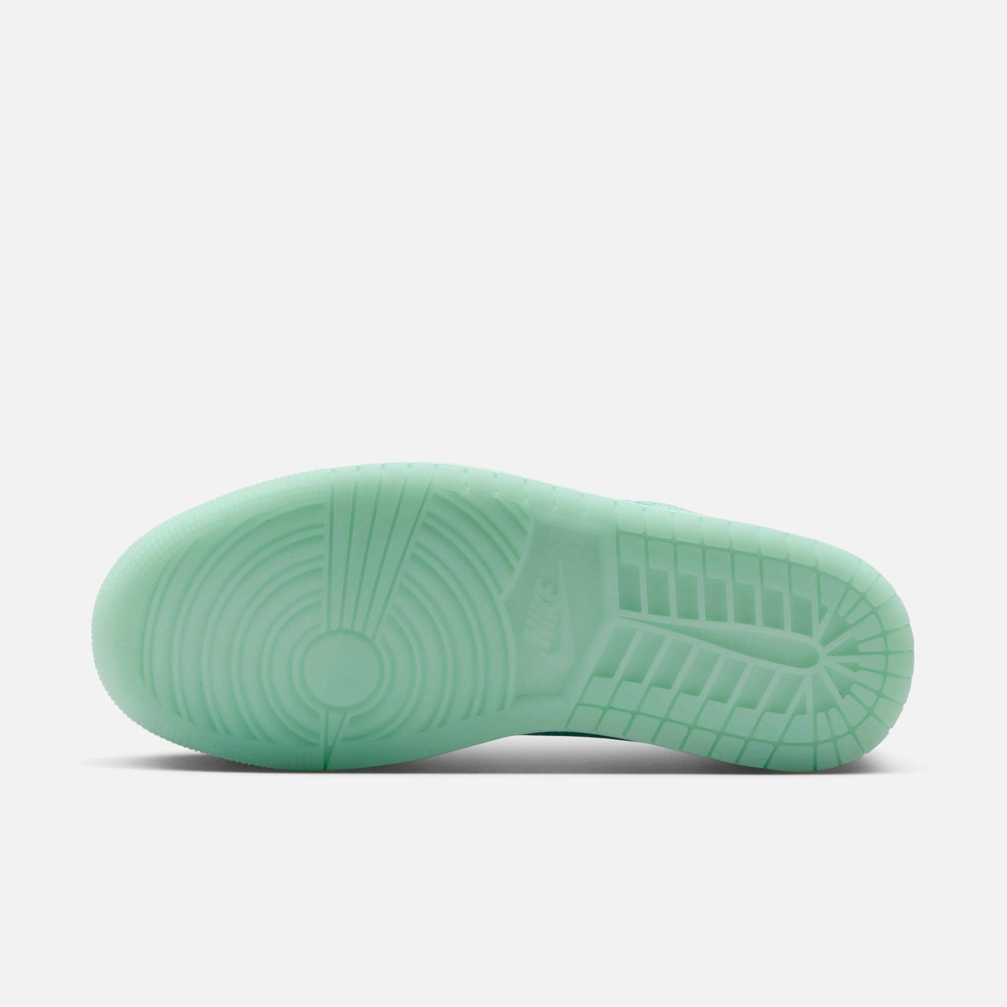 (Women's) Air Jordan 1 Low OG 'Washed Teal' (2025) HQ8111-300 Air Jordan 1 Original Colorway Shoes