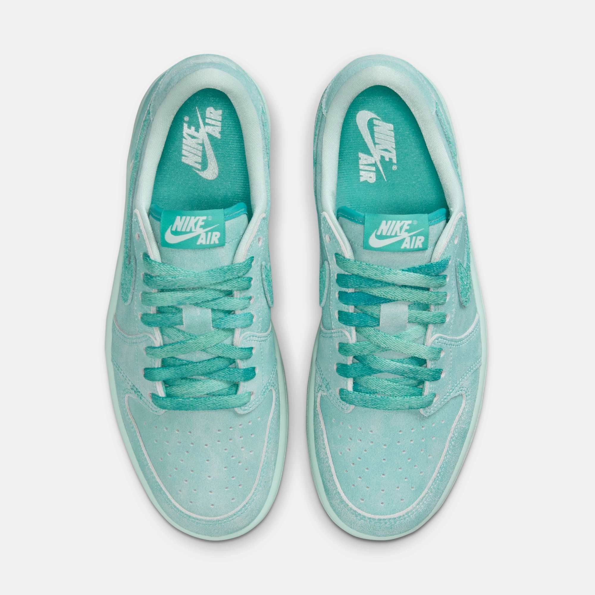(Women's) Air Jordan 1 Low OG 'Washed Teal' (2025) HQ8111-300 Air Jordan 1 Original Colorway Shoes