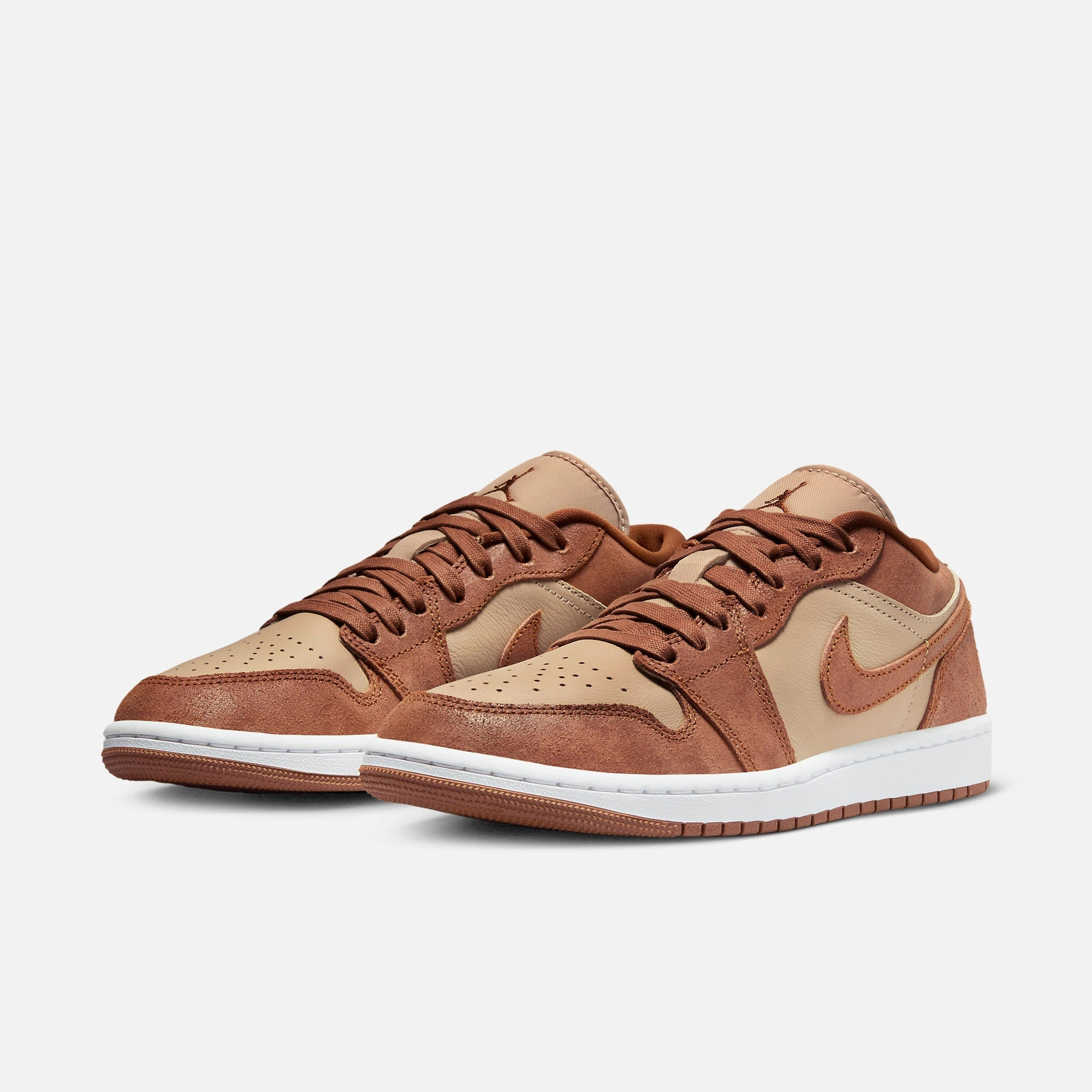 (Women's) Air Jordan 1 Low SE 'Legend Coffee' (2023) FJ3453-200 Air Jordan 1 Original Colorway Shoes