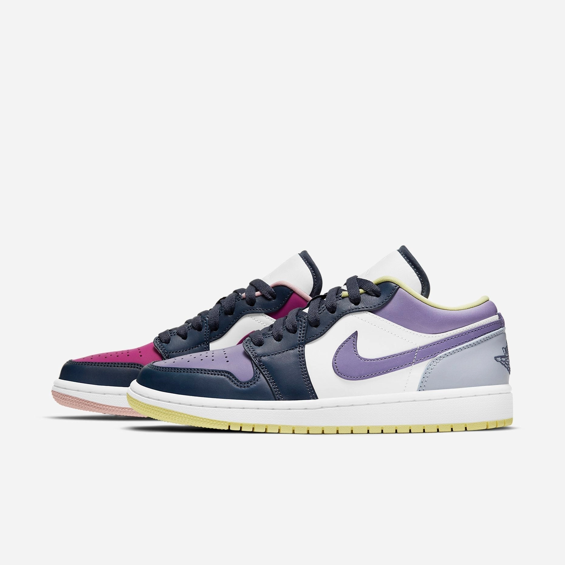 (Women's) Air Jordan 1 Low SE 'Mismatched Magenta' (2021) DJ4342-400 Stylish Air Jordan 1 in classic design