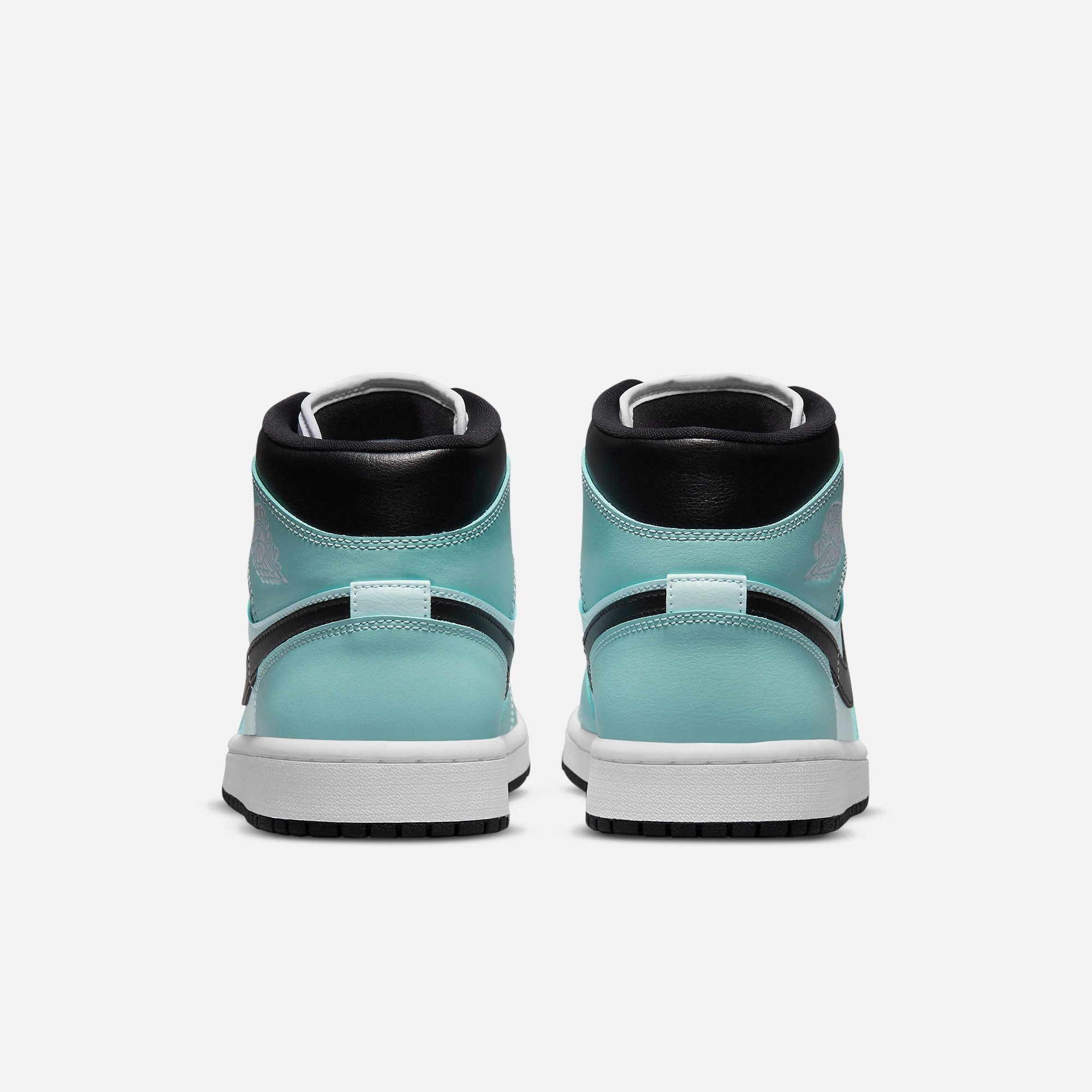 (Women's) Air Jordan 1 Mid 'Aqua Blue Tint' (2021) BQ6472-300 Air Jordan 1 Signature Look Sneakers