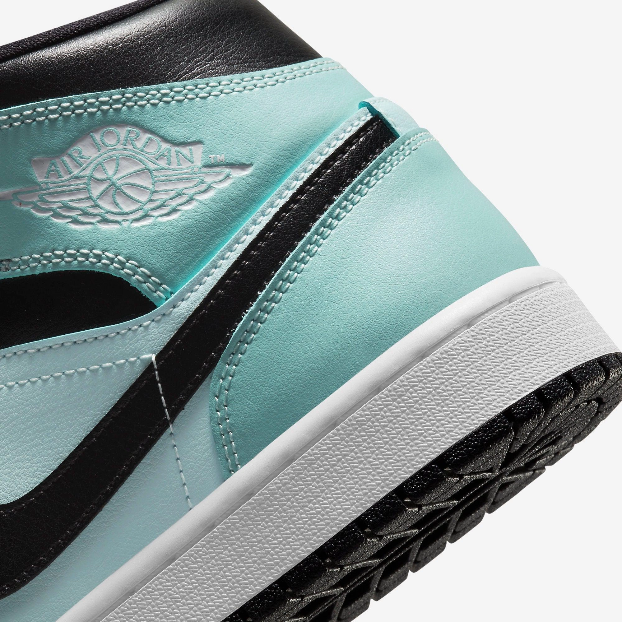 (Women's) Air Jordan 1 Mid 'Aqua Blue Tint' (2021) BQ6472-300 Air Jordan 1 Signature Look Sneakers