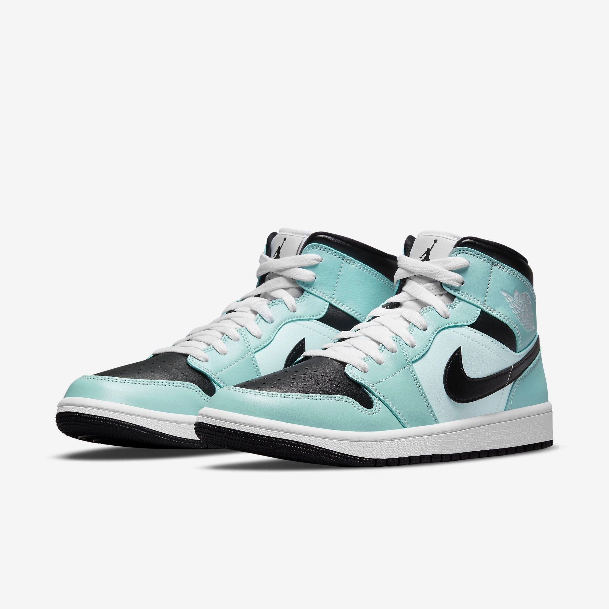 (Women's) Air Jordan 1 Mid 'Aqua Blue Tint' (2021) BQ6472-300 Air Jordan 1 Signature Look Sneakers