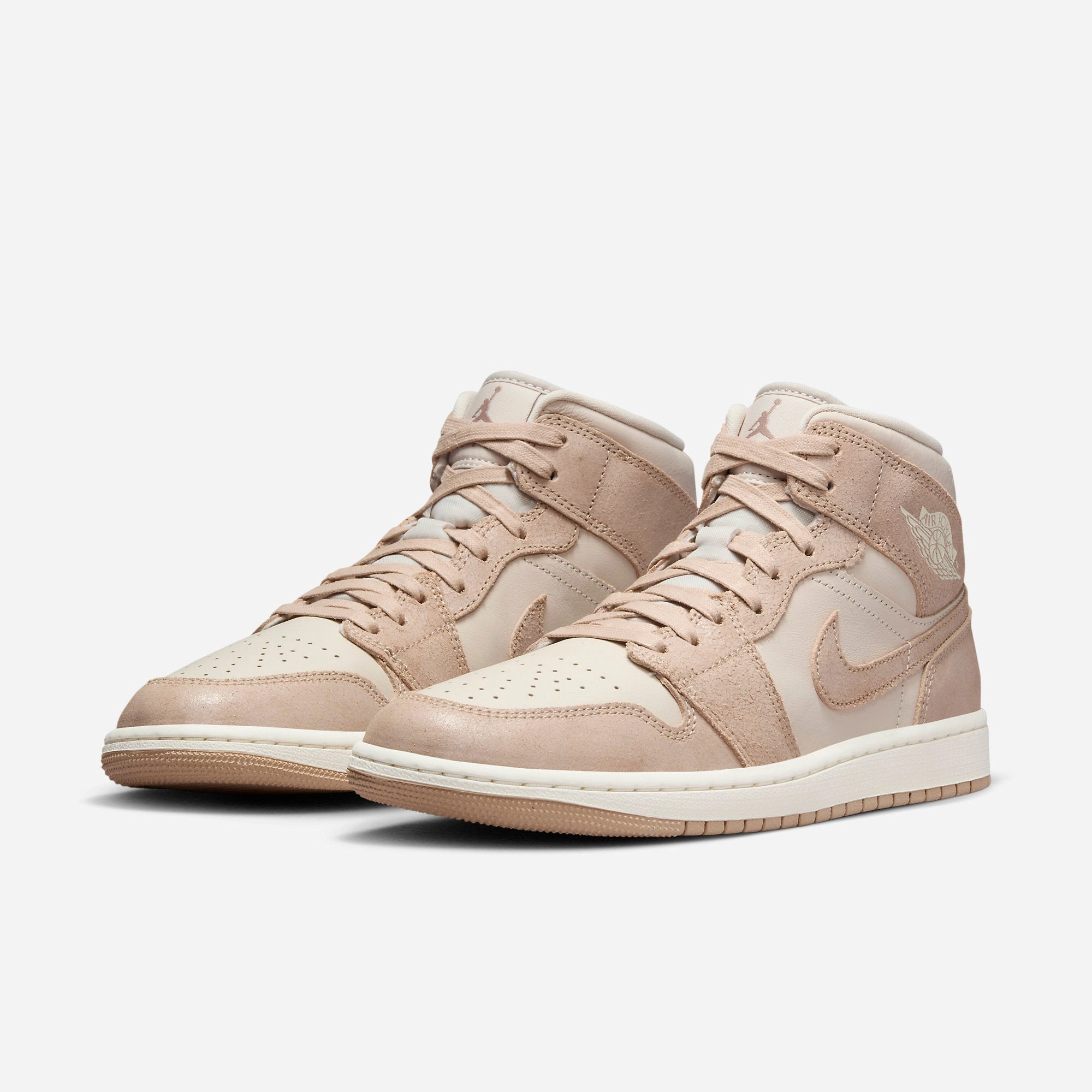 (Women's) Air Jordan 1 Mid SE 'Legend Light Brown' (2023) FJ3448-200 Air Jordan 1 Original Colorway Shoes