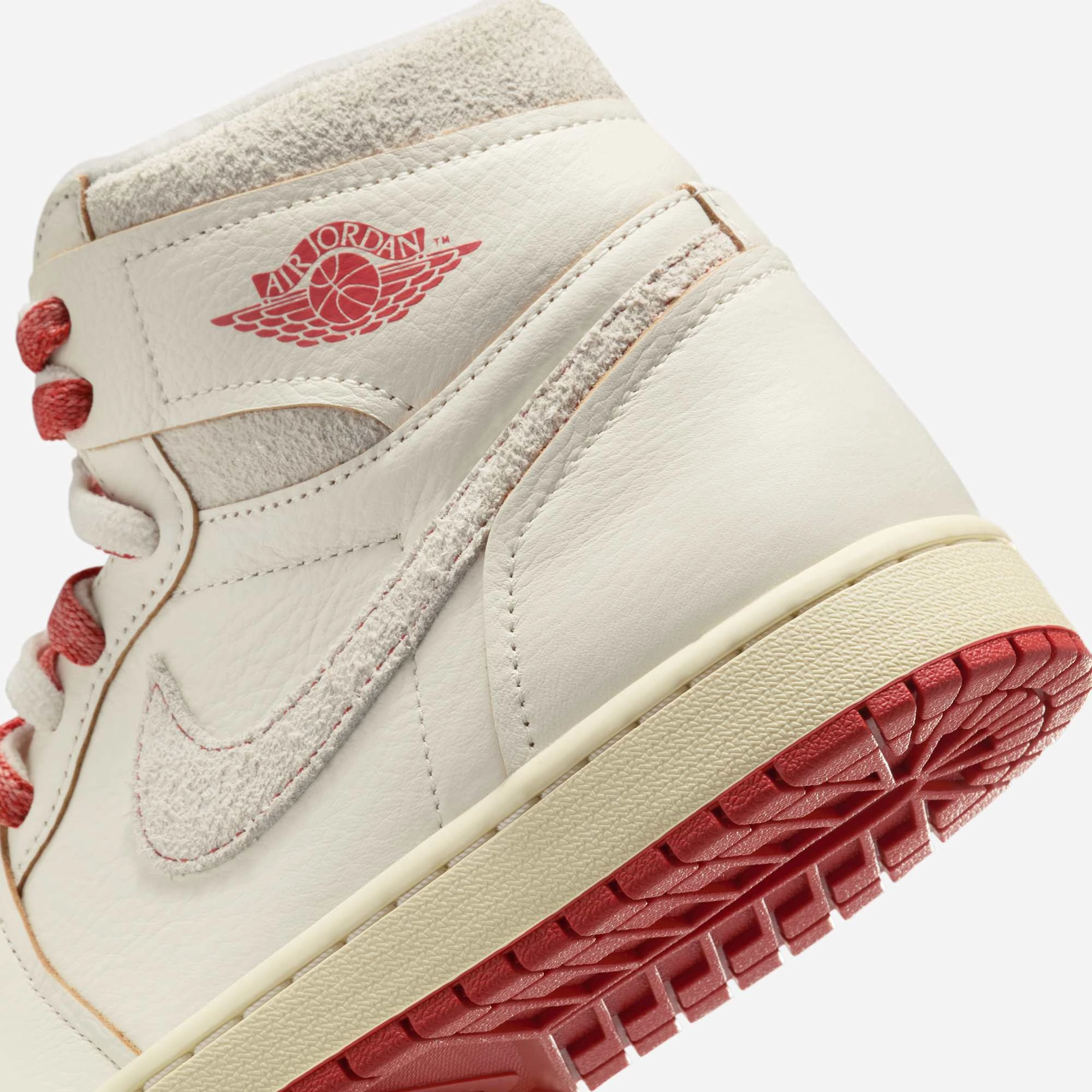 (Women's) Air Jordan 1 Retro High OG 'Rare Air / Cinnabar' (2025) DB4612-100 Air Jordan 1 Original Colorway Shoes