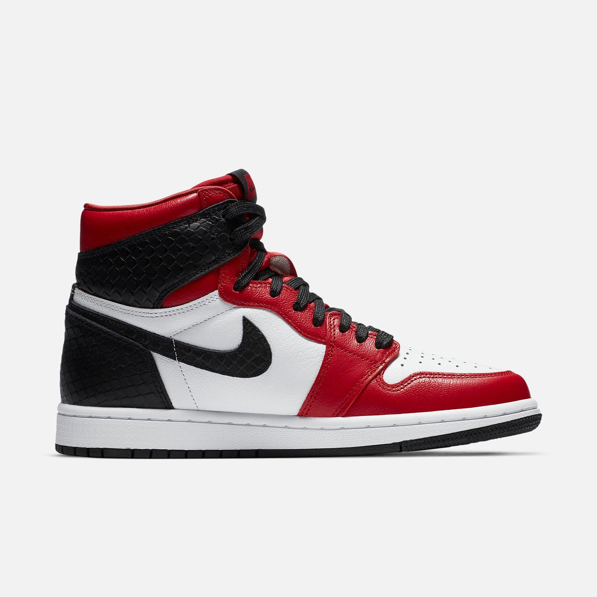 (Women's) Air Jordan 1 Retro High OG 'Satin Snake' (2020) CD0461-601 Air Jordan 1 Original Colorway Shoes