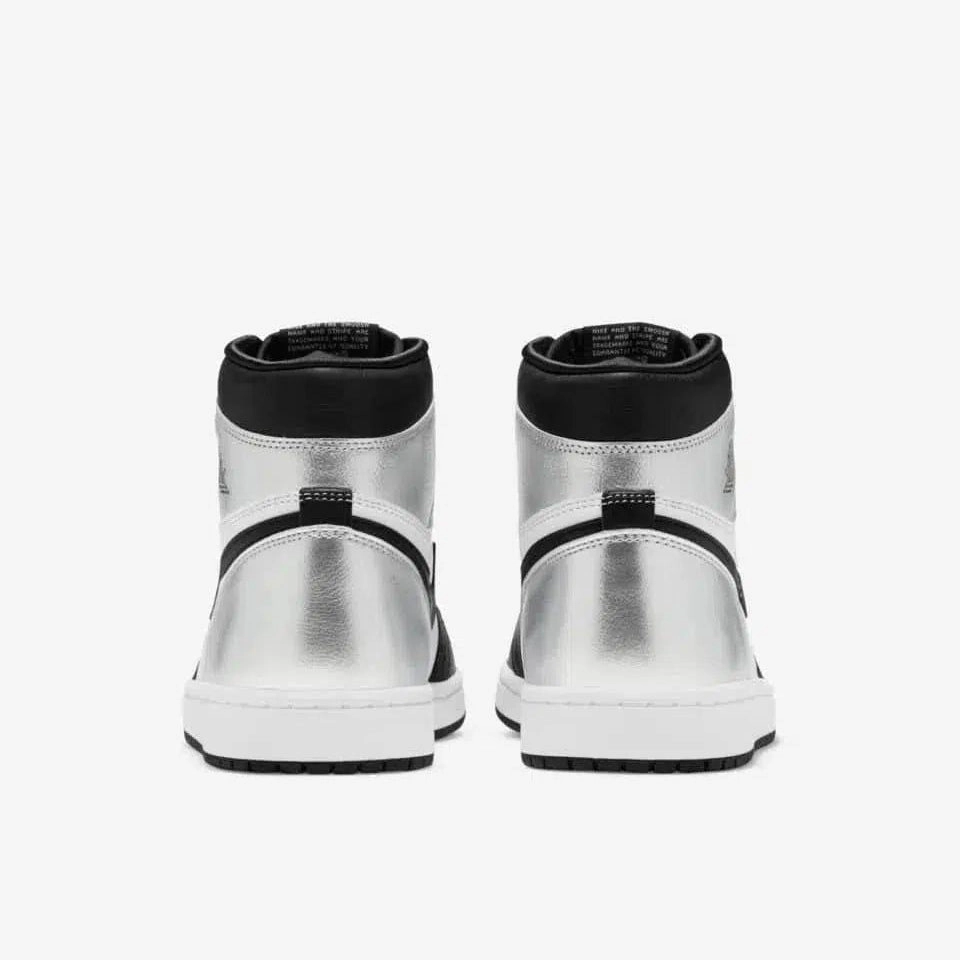 (Women's) Air Jordan 1 Retro High OG 'Silver Toe' (2021) CD0461-001 Air Jordan 1 Original Colorway Shoes