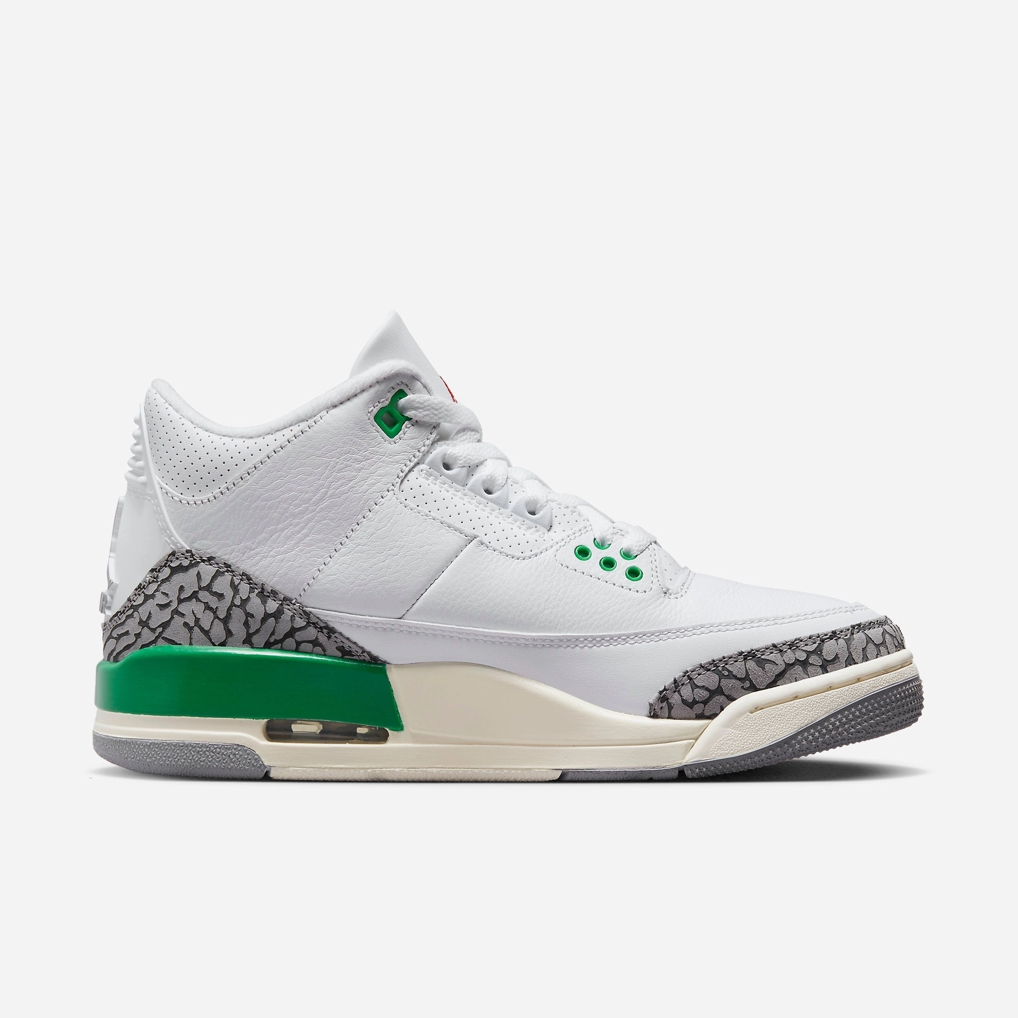 (Women's) Air Jordan 3 Retro 'Lucky Green' (2023) CK9246-136 Air Jordan 3 Retro Throwback Sneakers