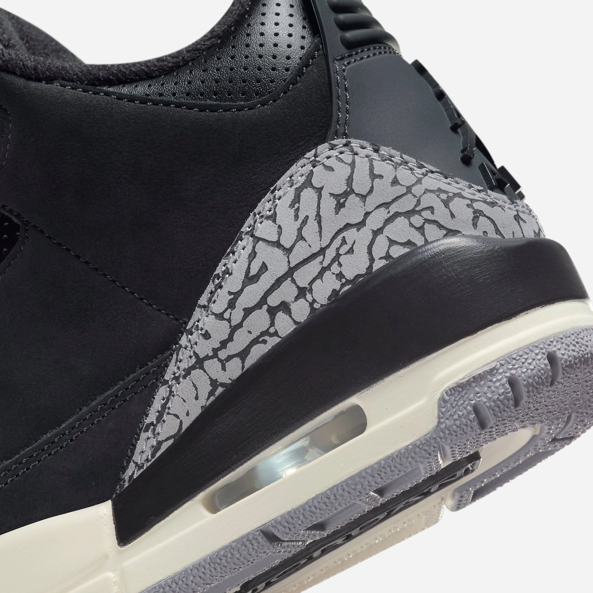 (Women's) Air Jordan 3 Retro 'Off Noir' (2023) CK9246-001 Air Jordan 3 Retro Throwback Sneakers