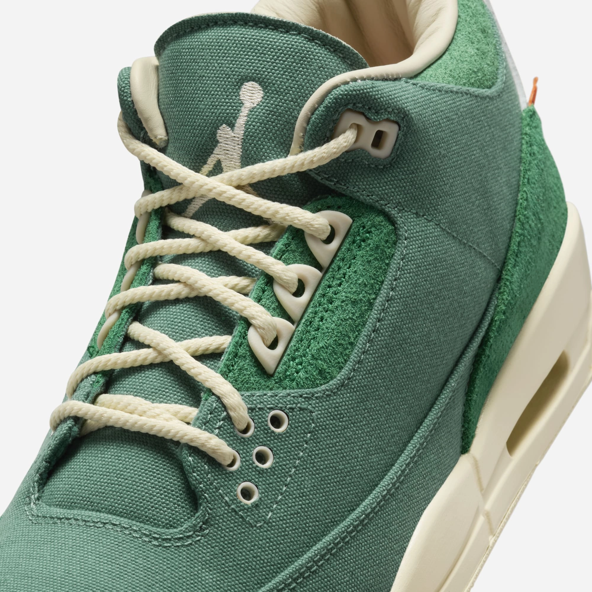 (Women's) Air Jordan 3 Retro OG SP x Nina Chanel Abney 'Bicoastal' (2024) FZ7974-300 Air Jordan 3 Retro Throwback Sneakers