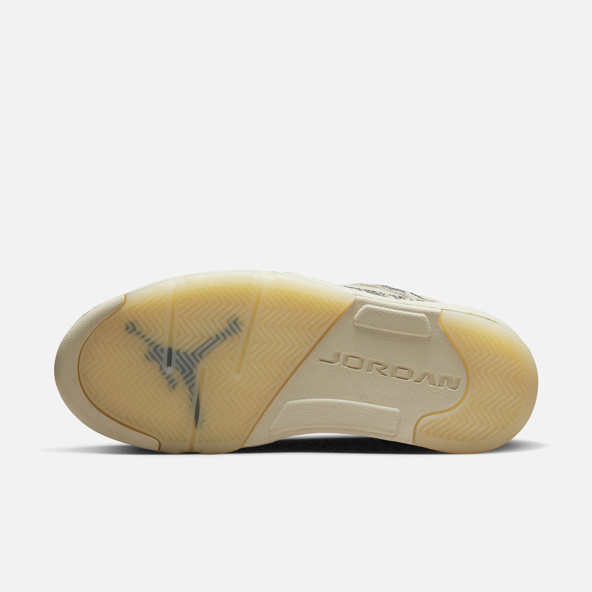 (Women's) Air Jordan 5 Retro Low 'Expression' (2022) DA8016-100 Air Jordan 5 Mesh Panel Basketball Shoes