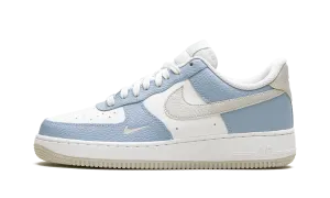 Air Force '07 WMNS "Baby Blue" Nike Women's designs