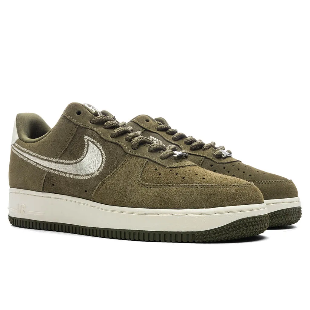 Air Force 1 '07 LV8 - Medium Olive/Sail Nike Lightweight Everyday Shoes