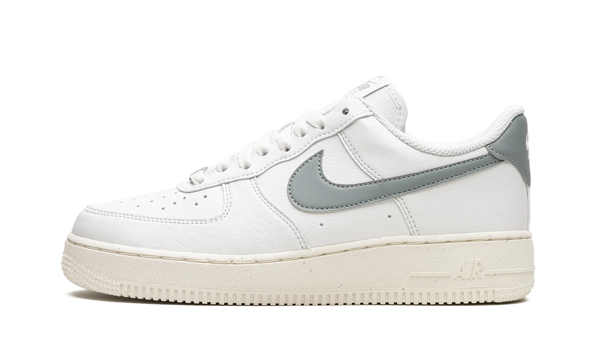 AIR FORCE 1 '07 NEXT NATURE MNS WMNS "Mica Green" Nike Women's shoes
