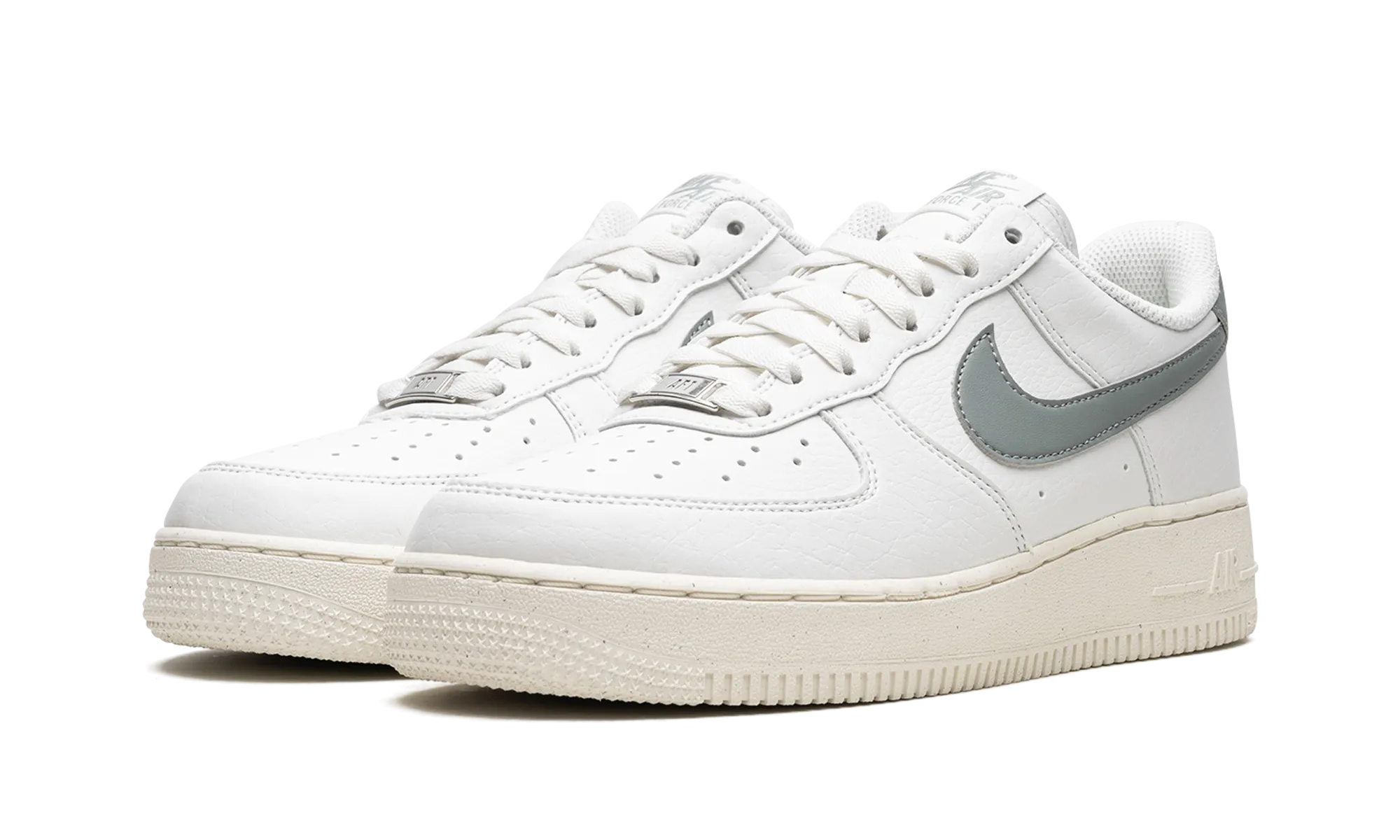 AIR FORCE 1 '07 NEXT NATURE MNS WMNS "Mica Green" nike womens lifestyle sneakers