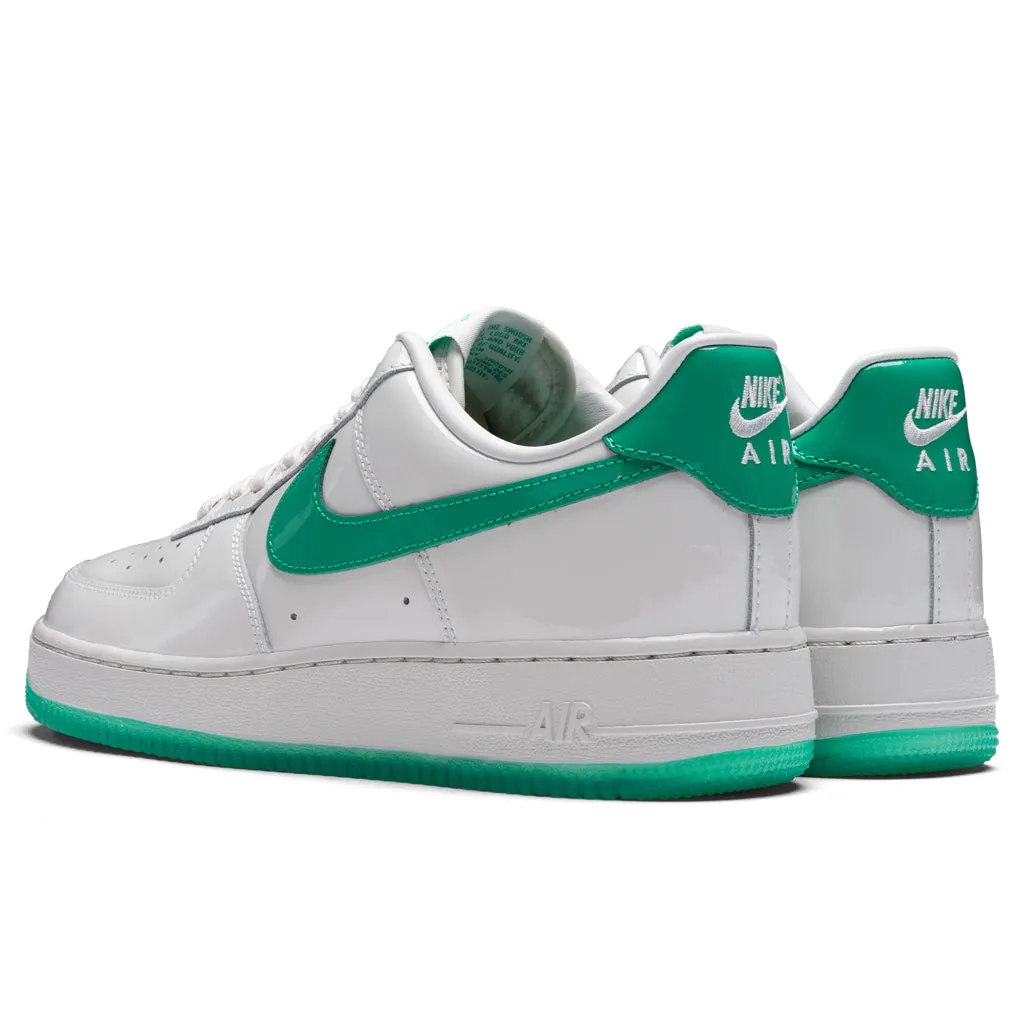 Air Force 1 '07 PRM - Platinum Tint/Stadium Green Nike Lightweight Everyday Shoes
