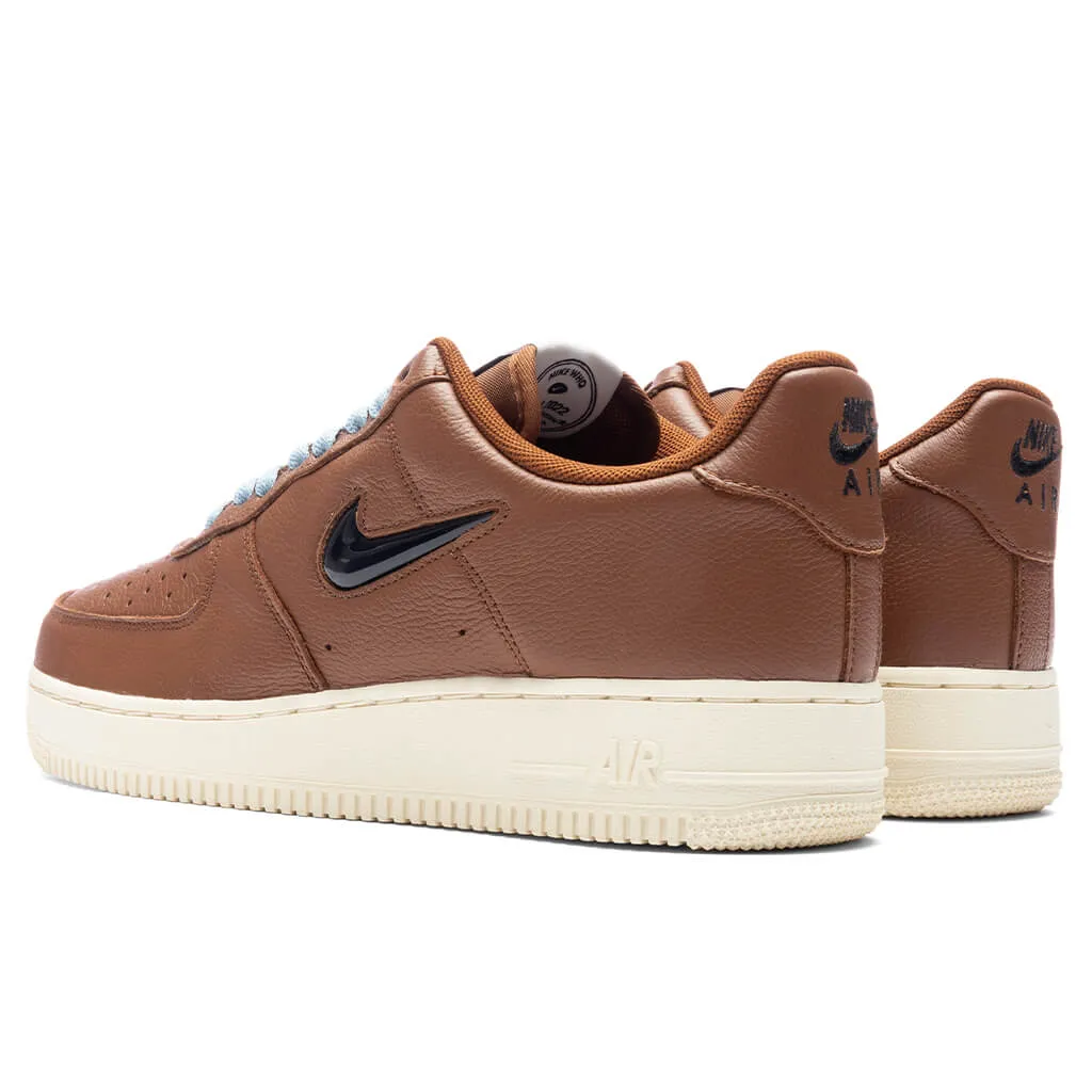 Air Force 1 '07 PRM VNTG 'Pecan' - Pecan/Black/Alpha Orange Nike trainers with responsive foam