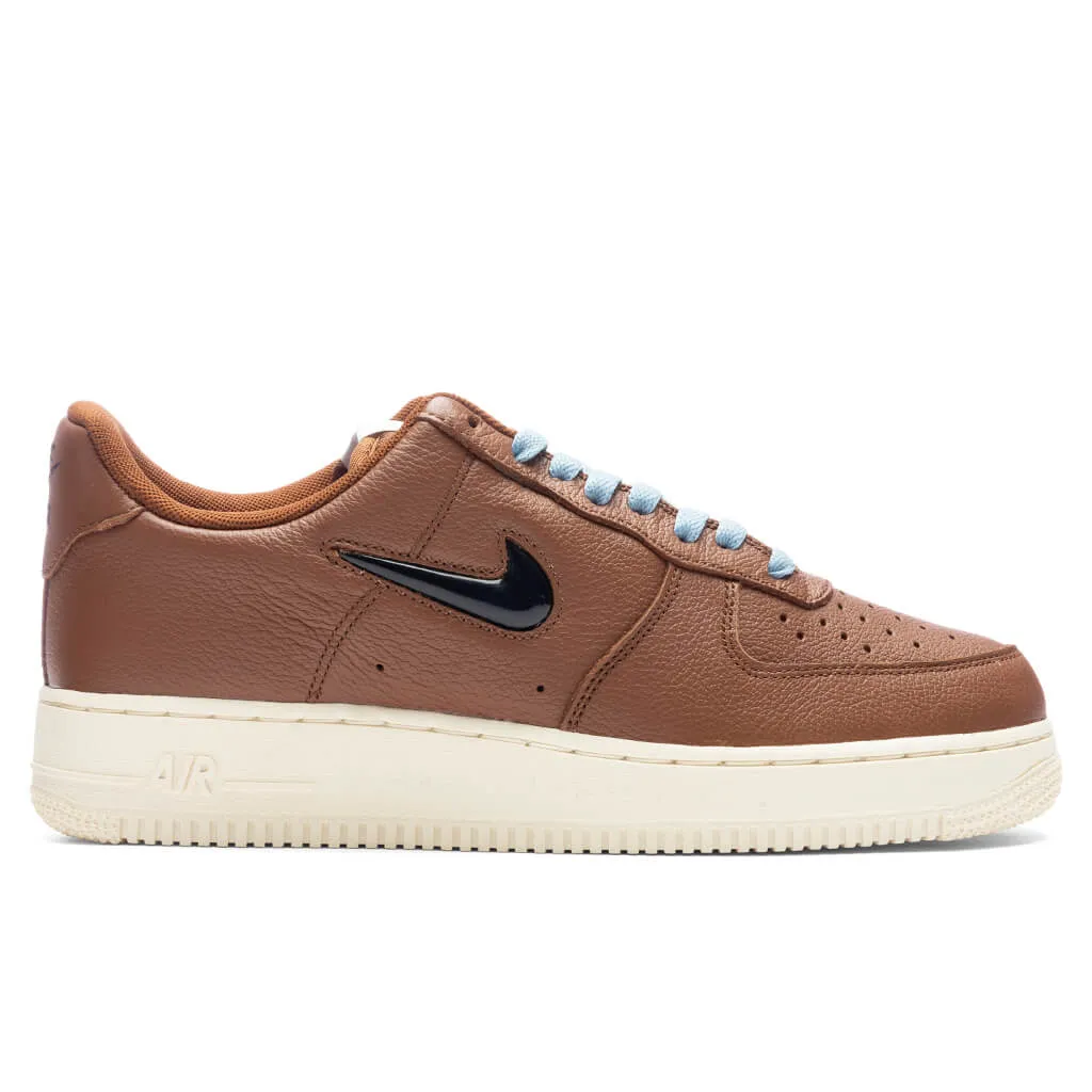 Air Force 1 '07 PRM VNTG 'Pecan' - Pecan/Black/Alpha Orange Nike signature design with comfort fit