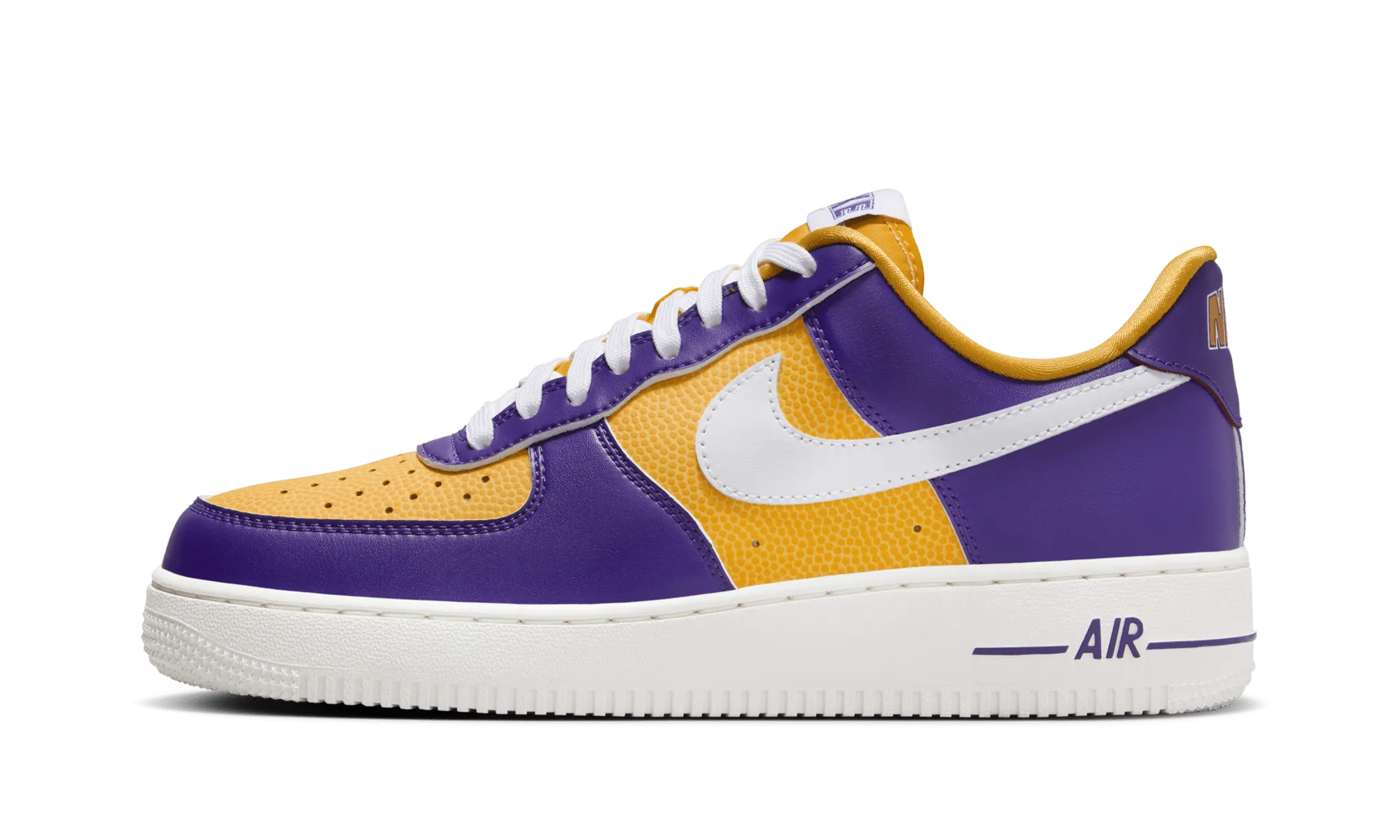 Air Force 1 '07 SE WMNS "Yellow" Nike Women's options