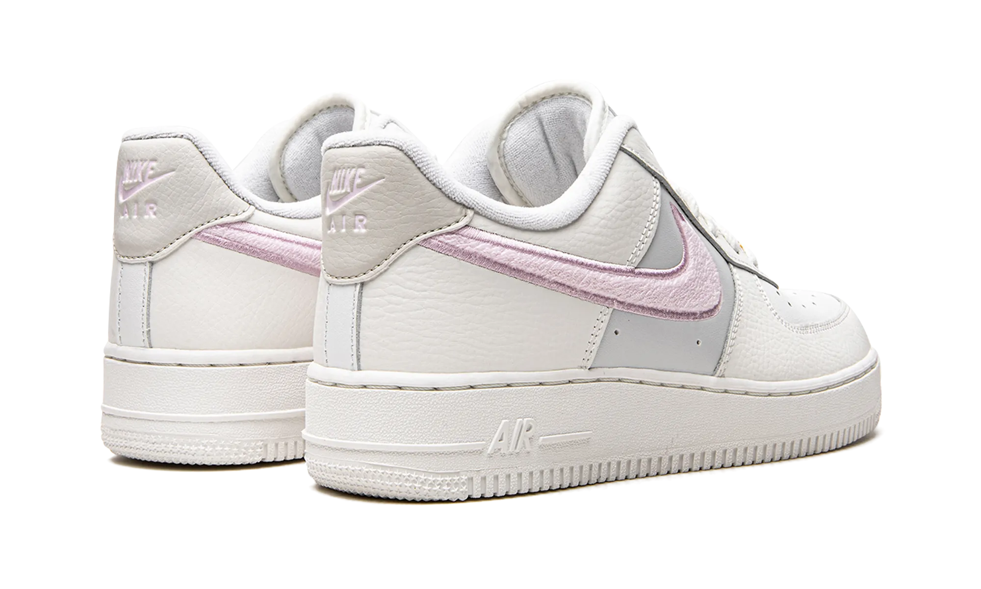 AIR FORCE 1 07 WMNS nike womens mesh trainers