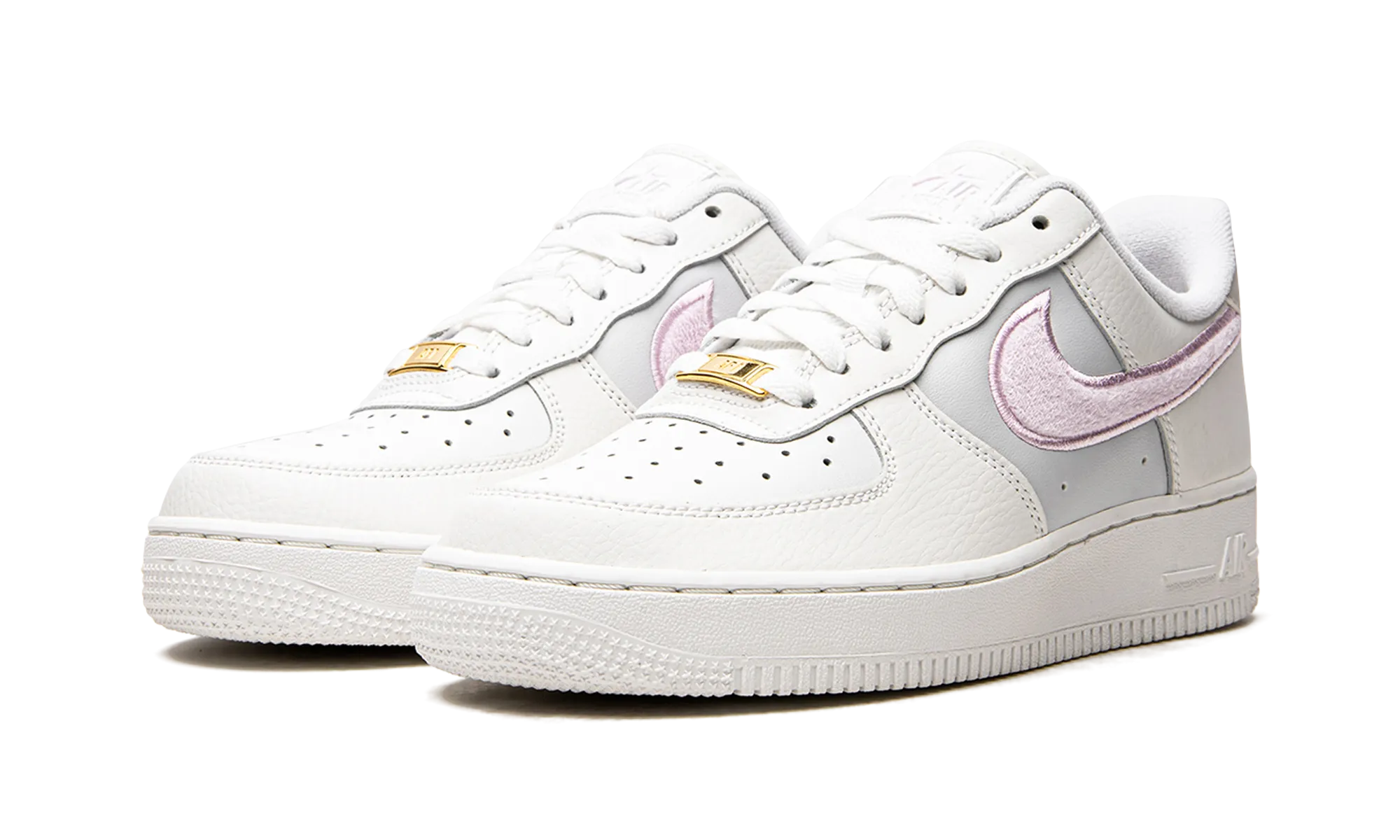 AIR FORCE 1 07 WMNS nike womens mesh trainers