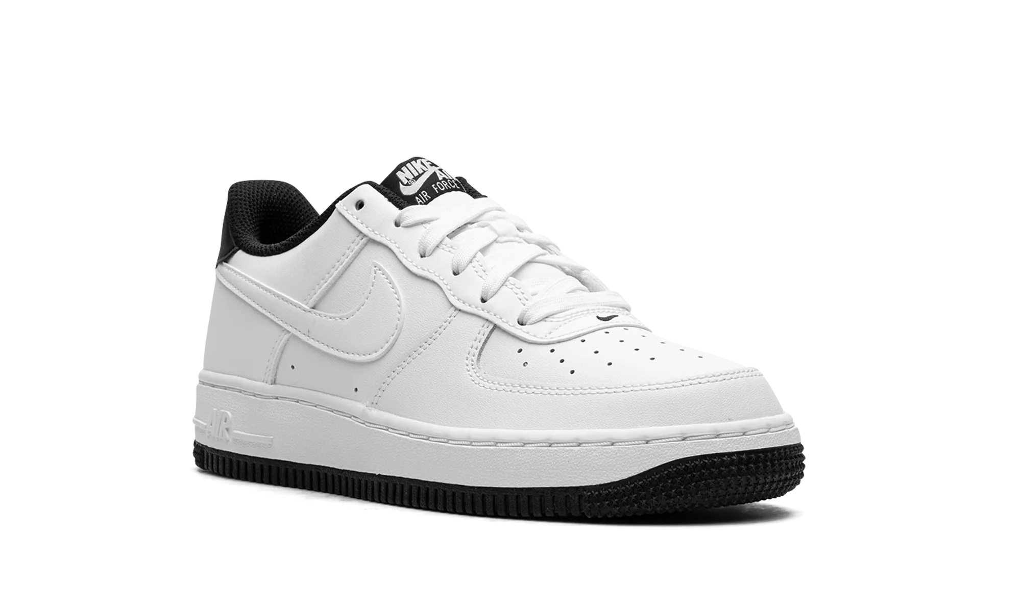 Air Force 1 ESS GS "White / Black" nike school-ready sneakers
